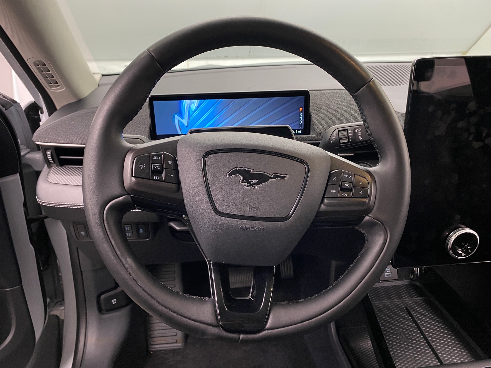 Thumbnail: 2021 Ford Mustang Mach-E - 4