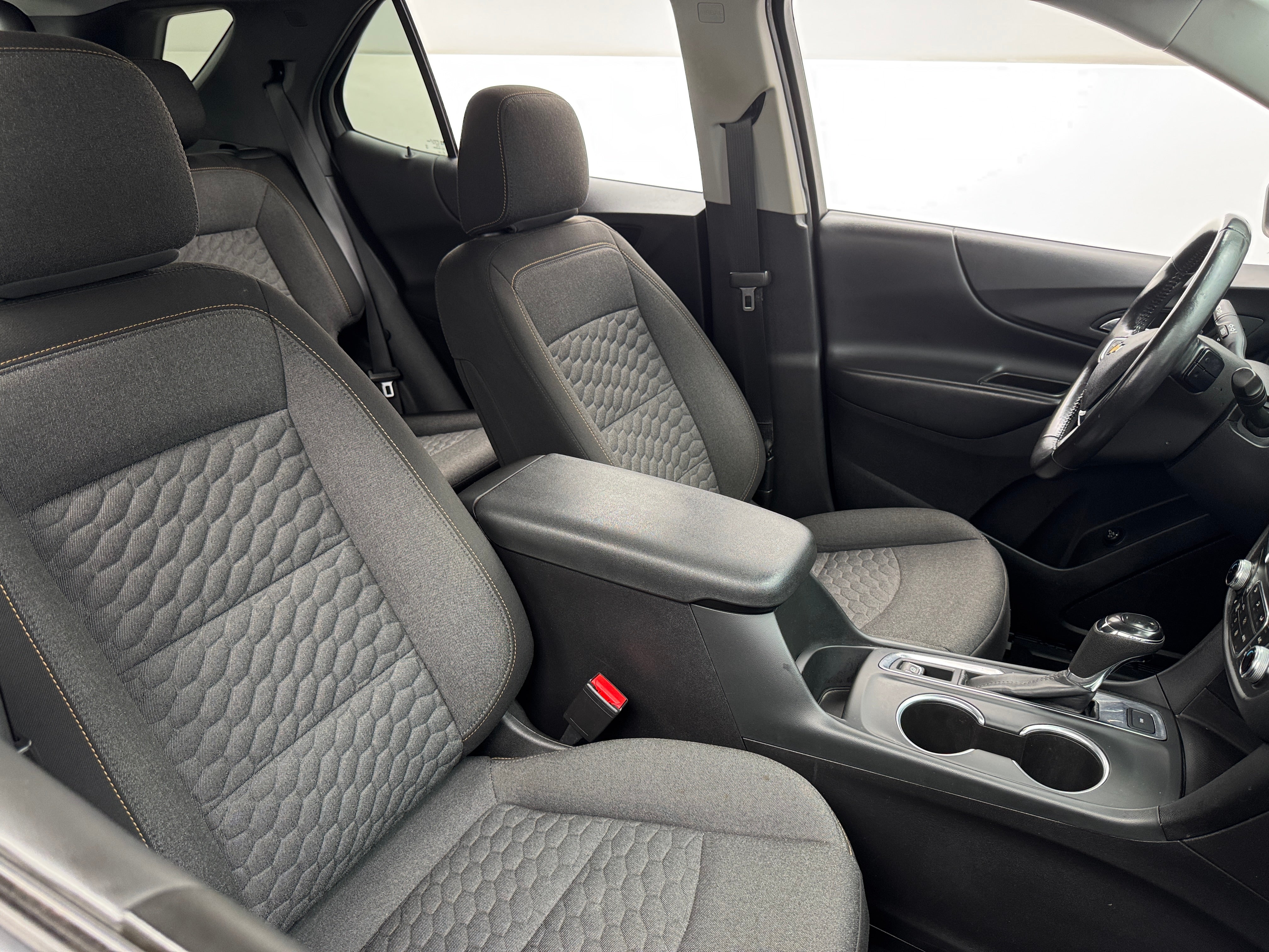 2021 Chevrolet Equinox LT 2