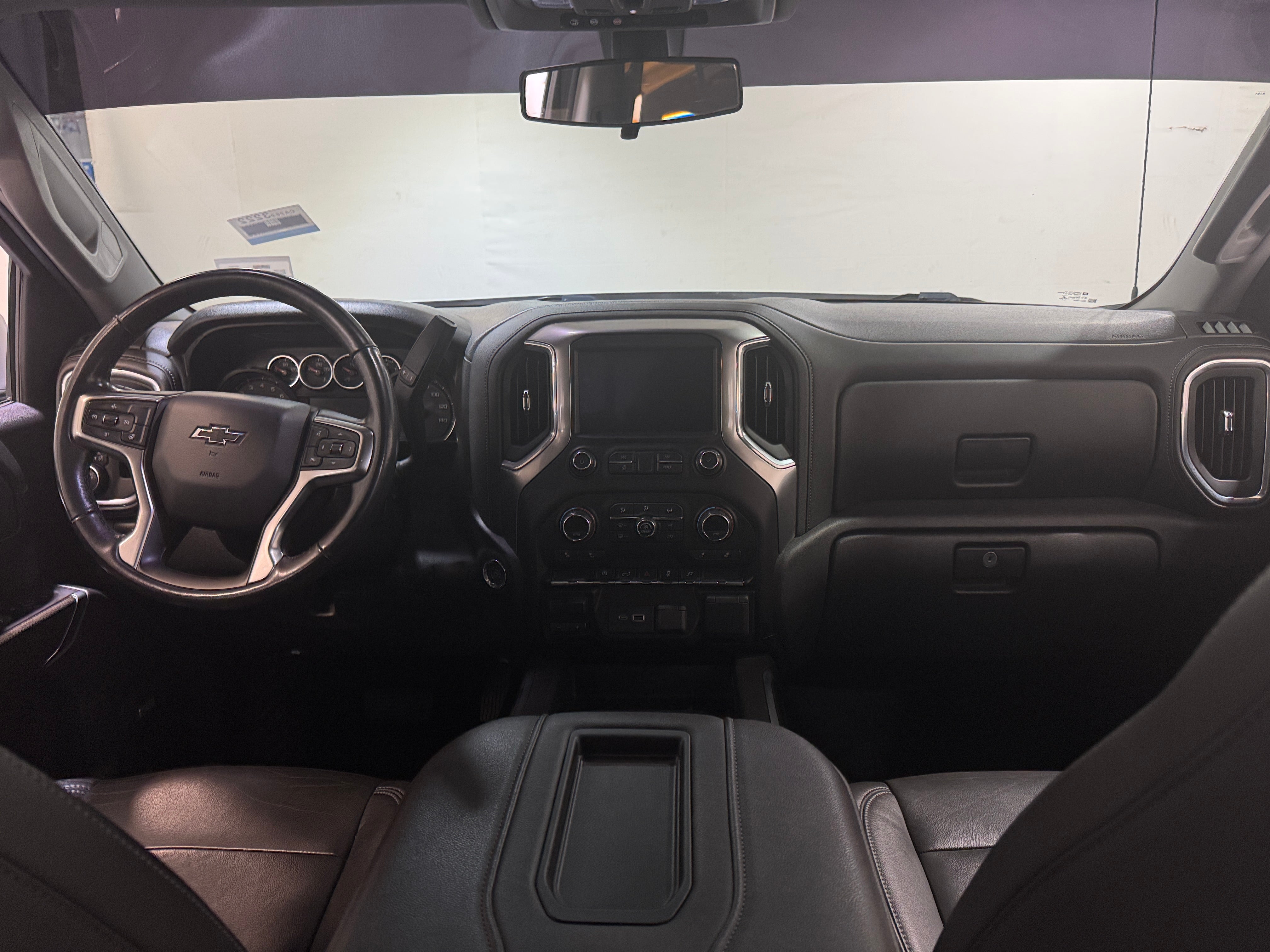 2020 Chevrolet Silverado 1500 RST 2
