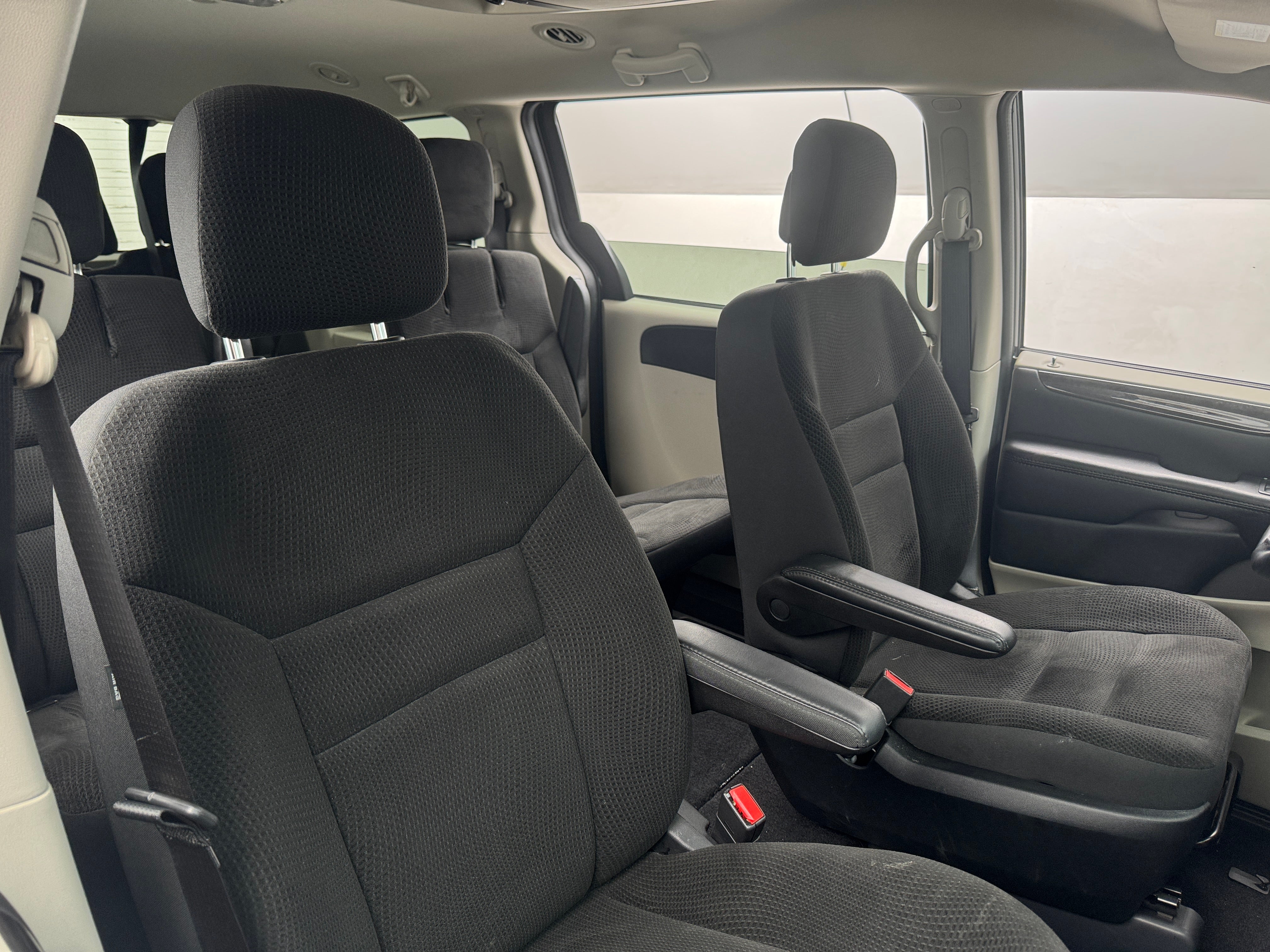 2019 Dodge Grand Caravan SE 2