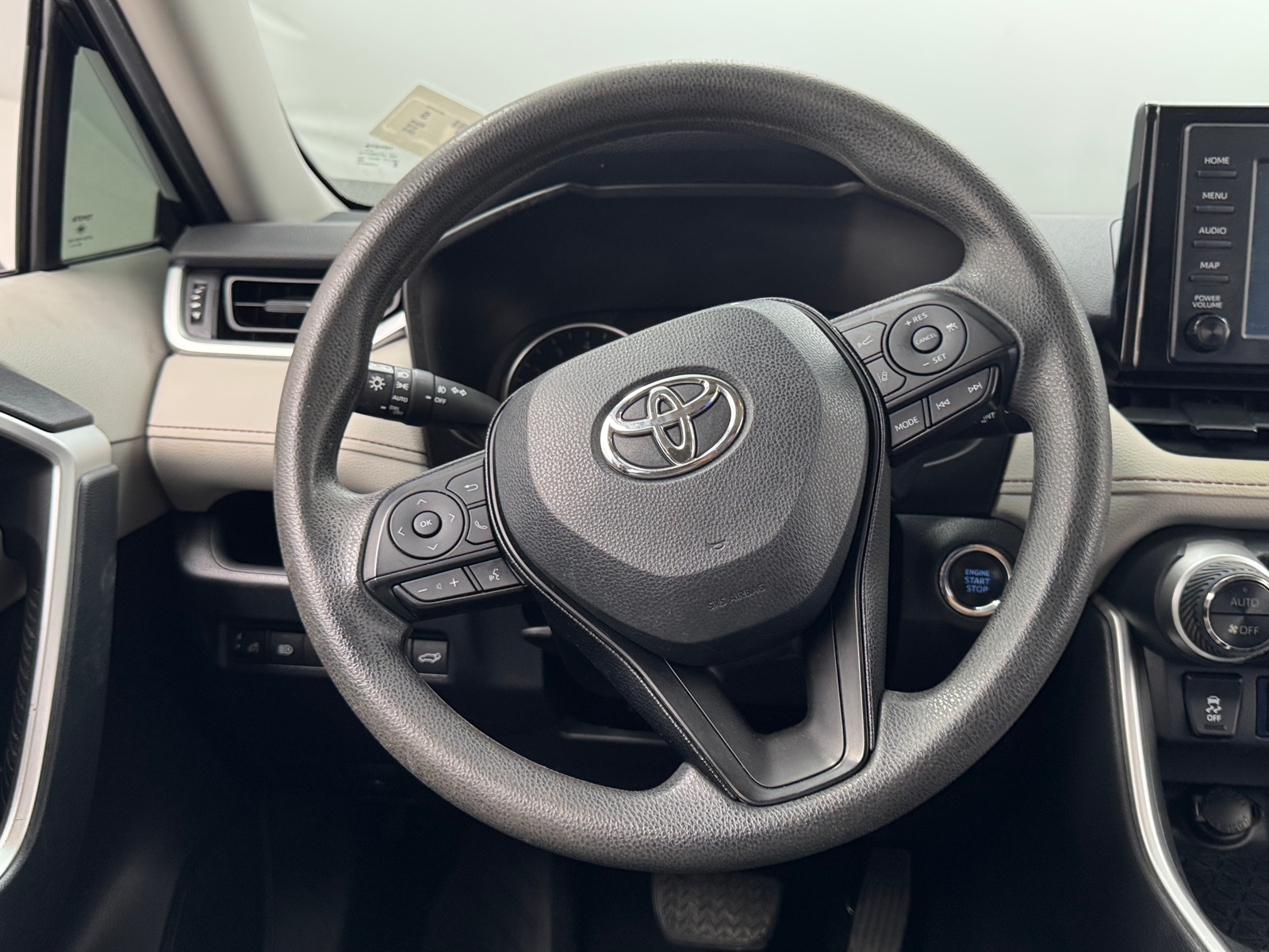 Thumbnail: 2019 Toyota RAV4 - 5