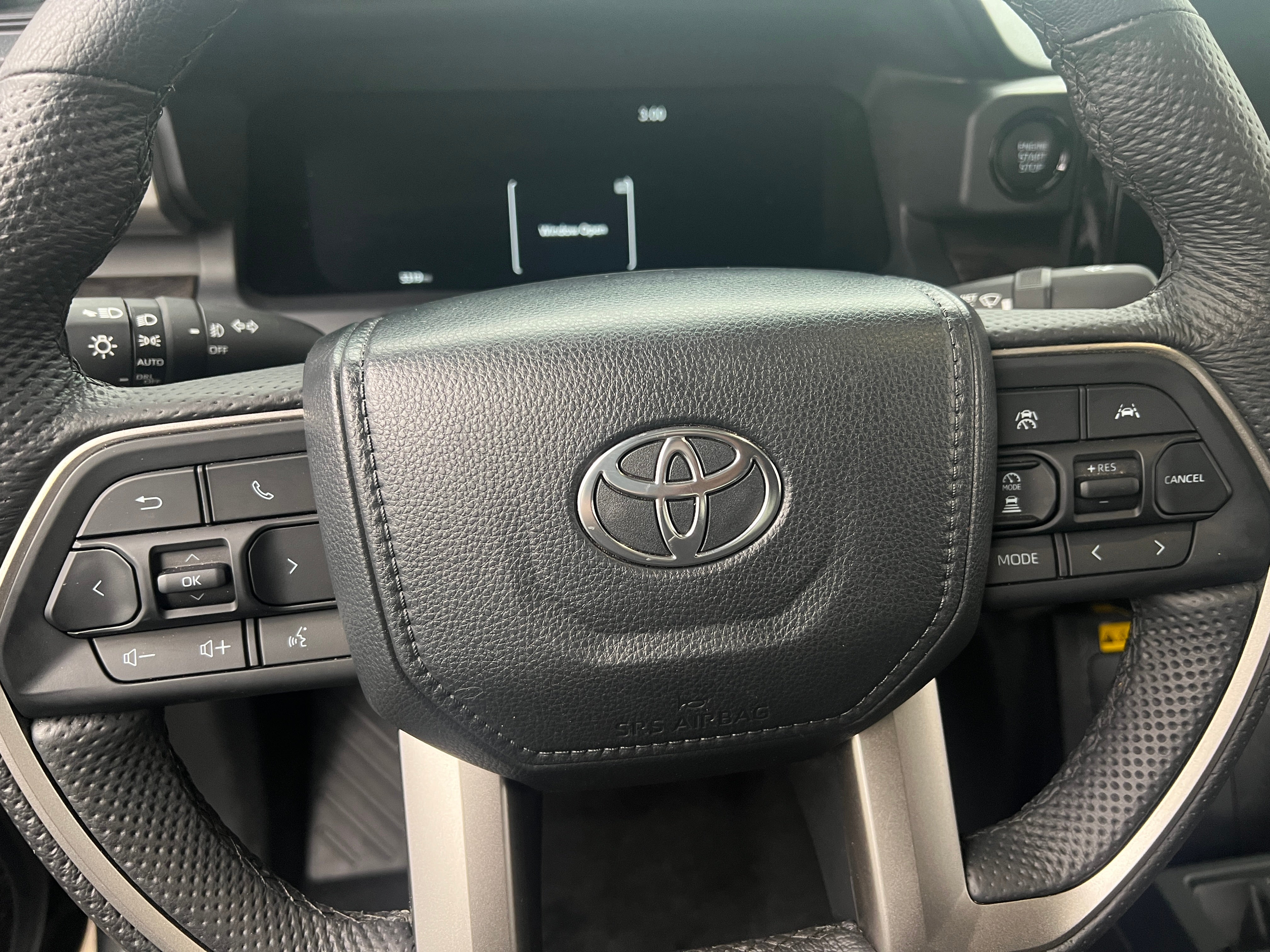 2024 Toyota Tacoma Limited 4