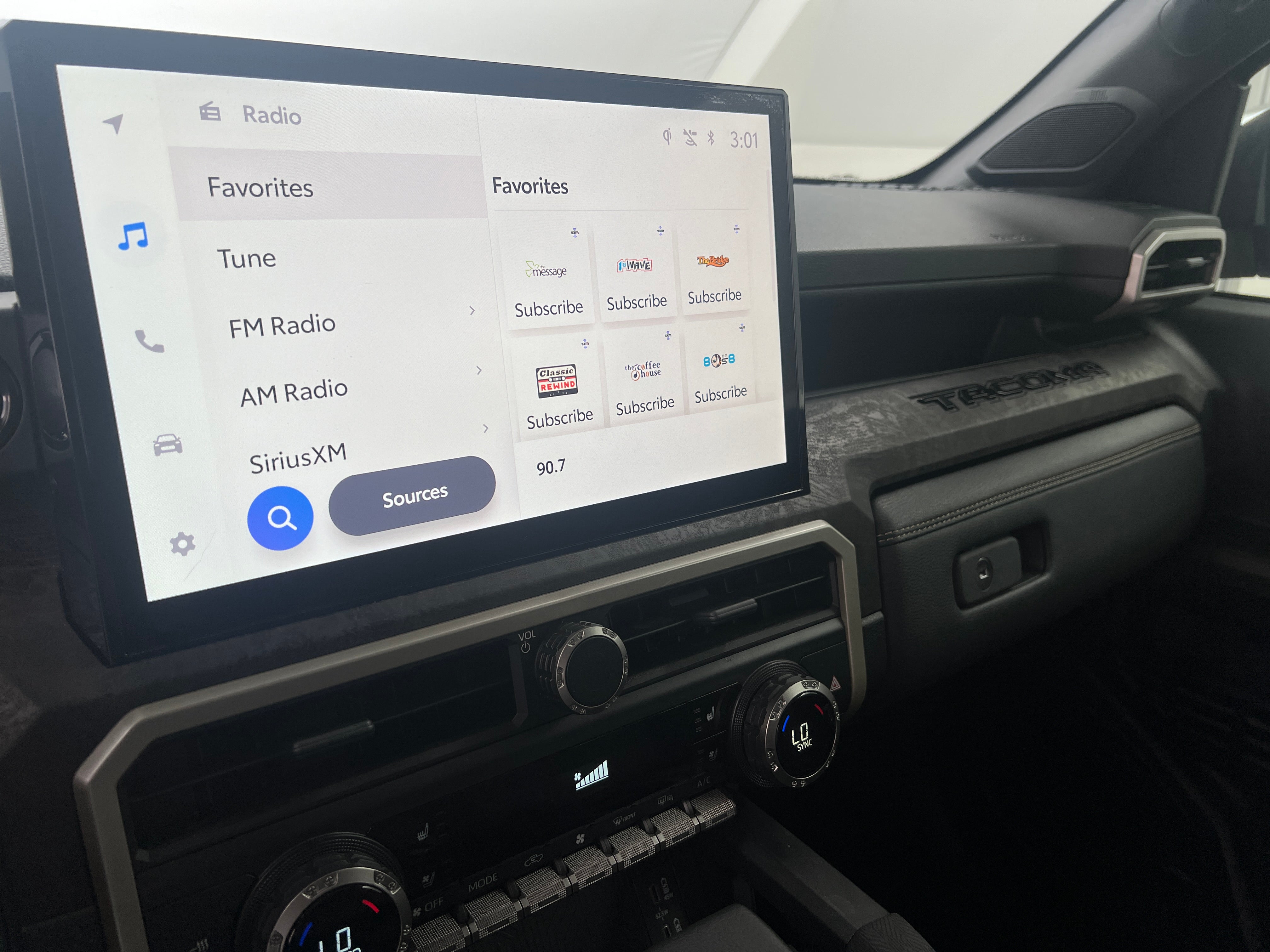 2024 Toyota Tacoma Limited 3