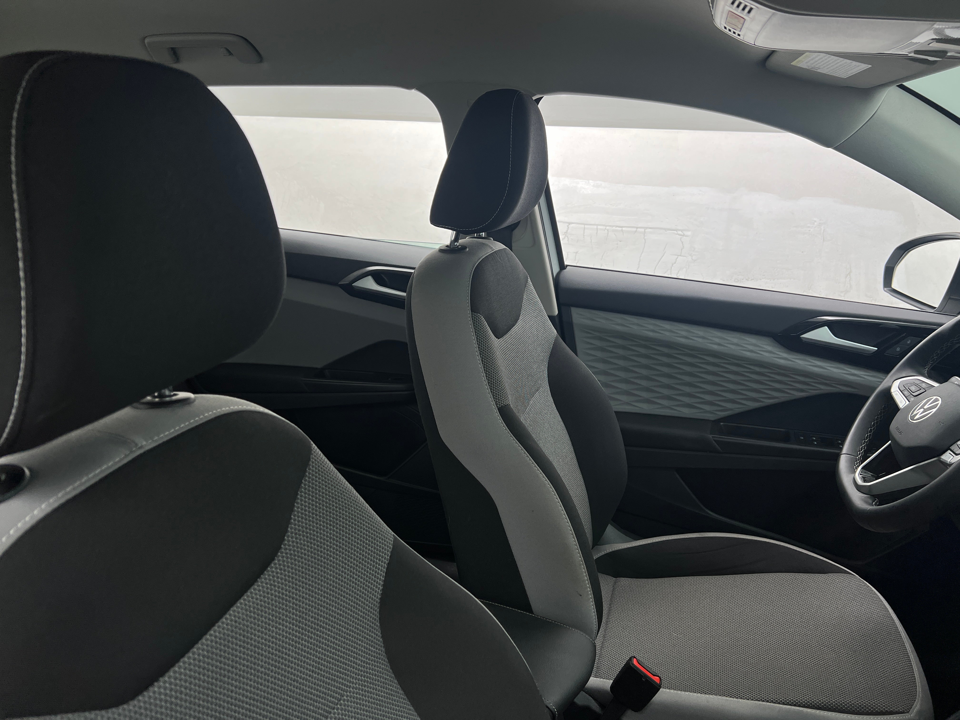 2023 Volkswagen Taos S 2