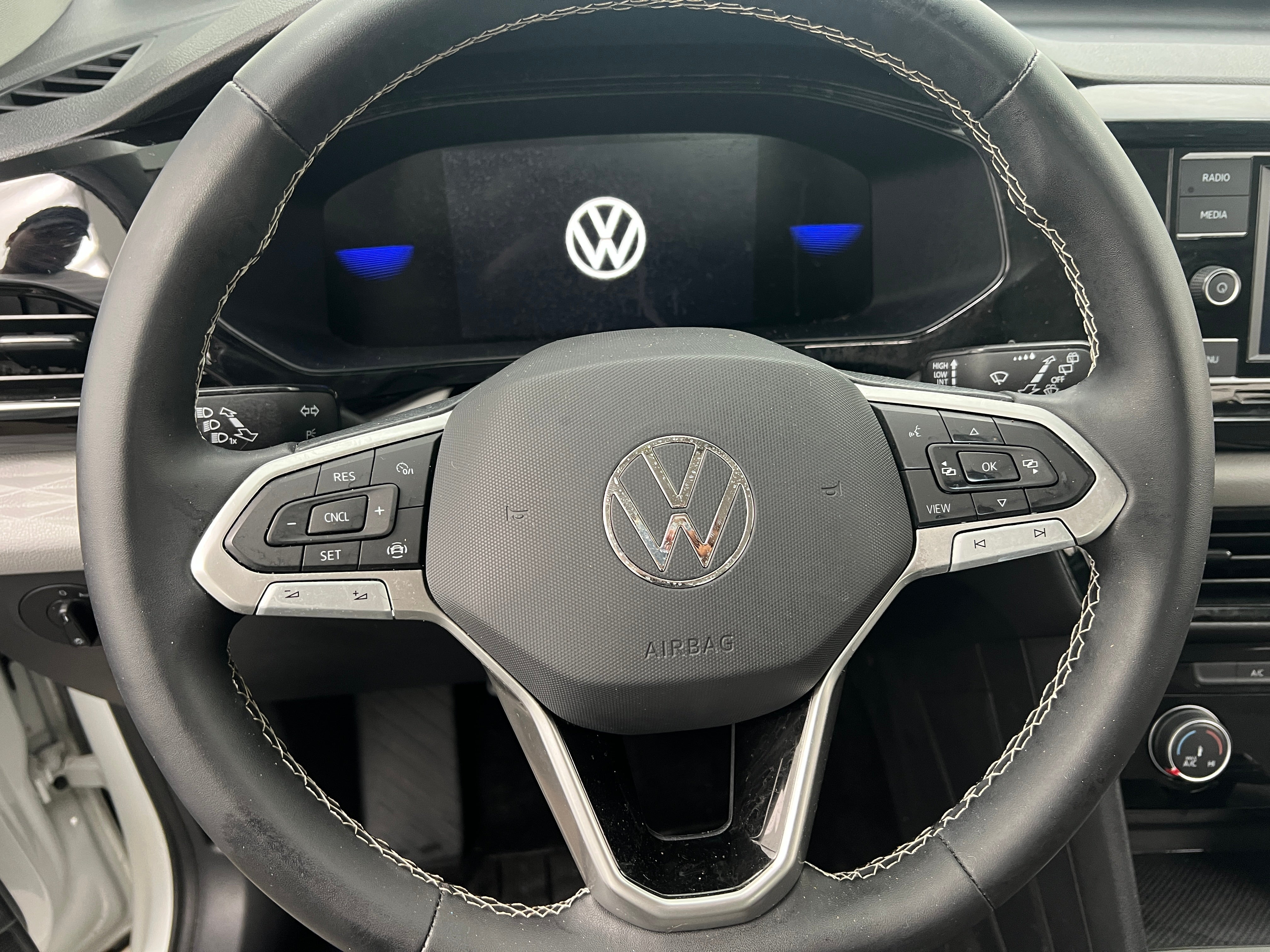 2023 Volkswagen Taos S 5