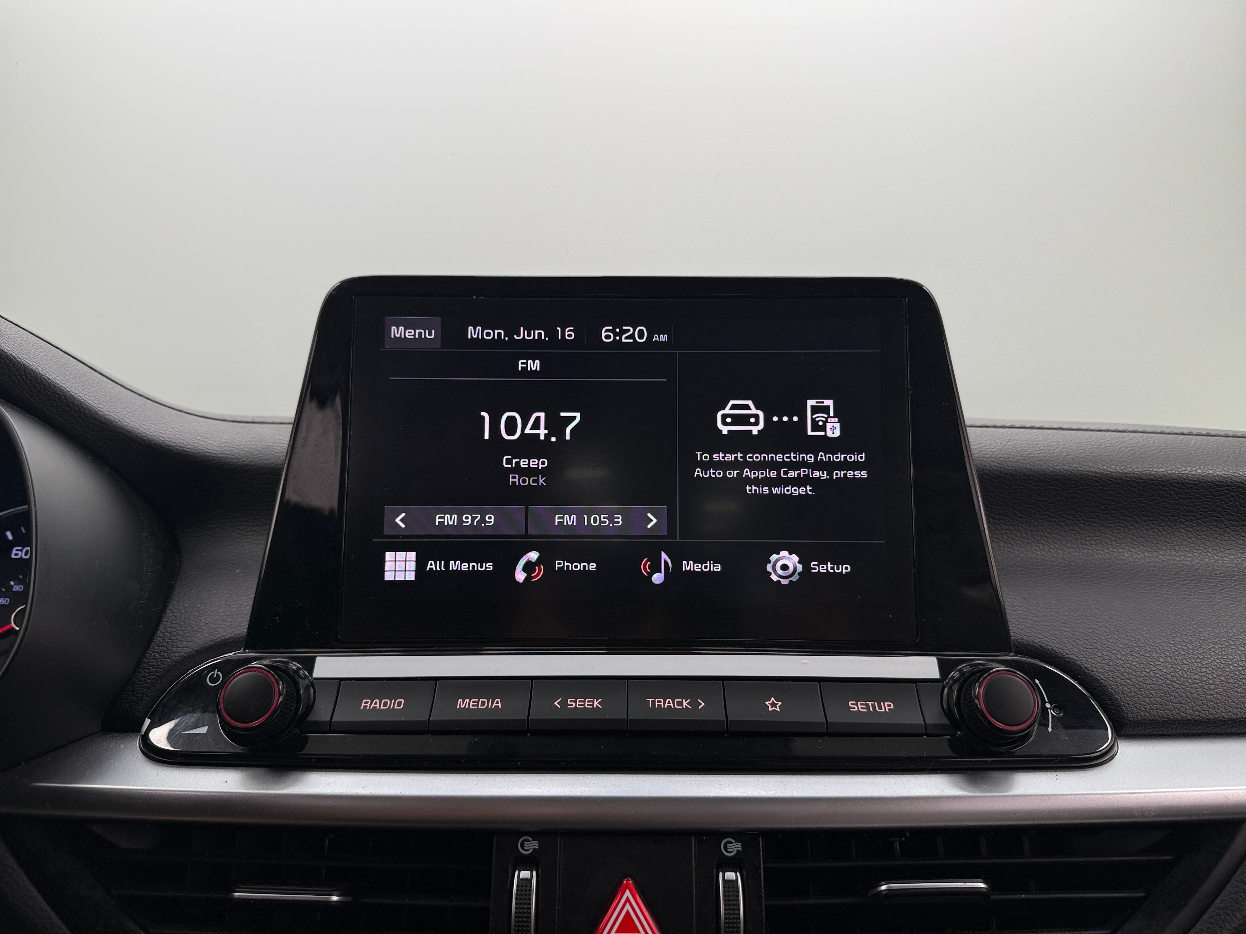 2023 Kia Forte LXS 4
