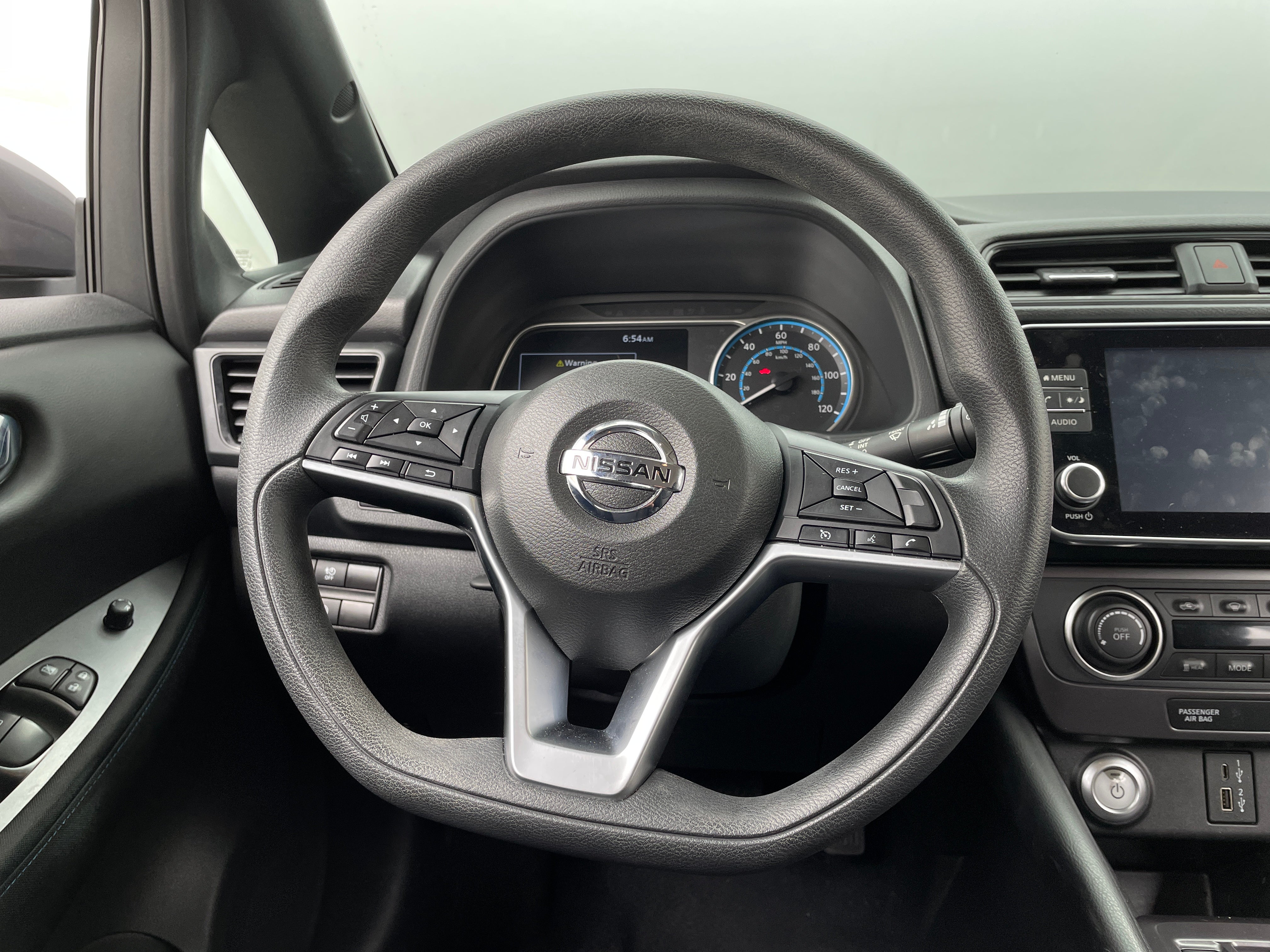 2021 Nissan Leaf S 5