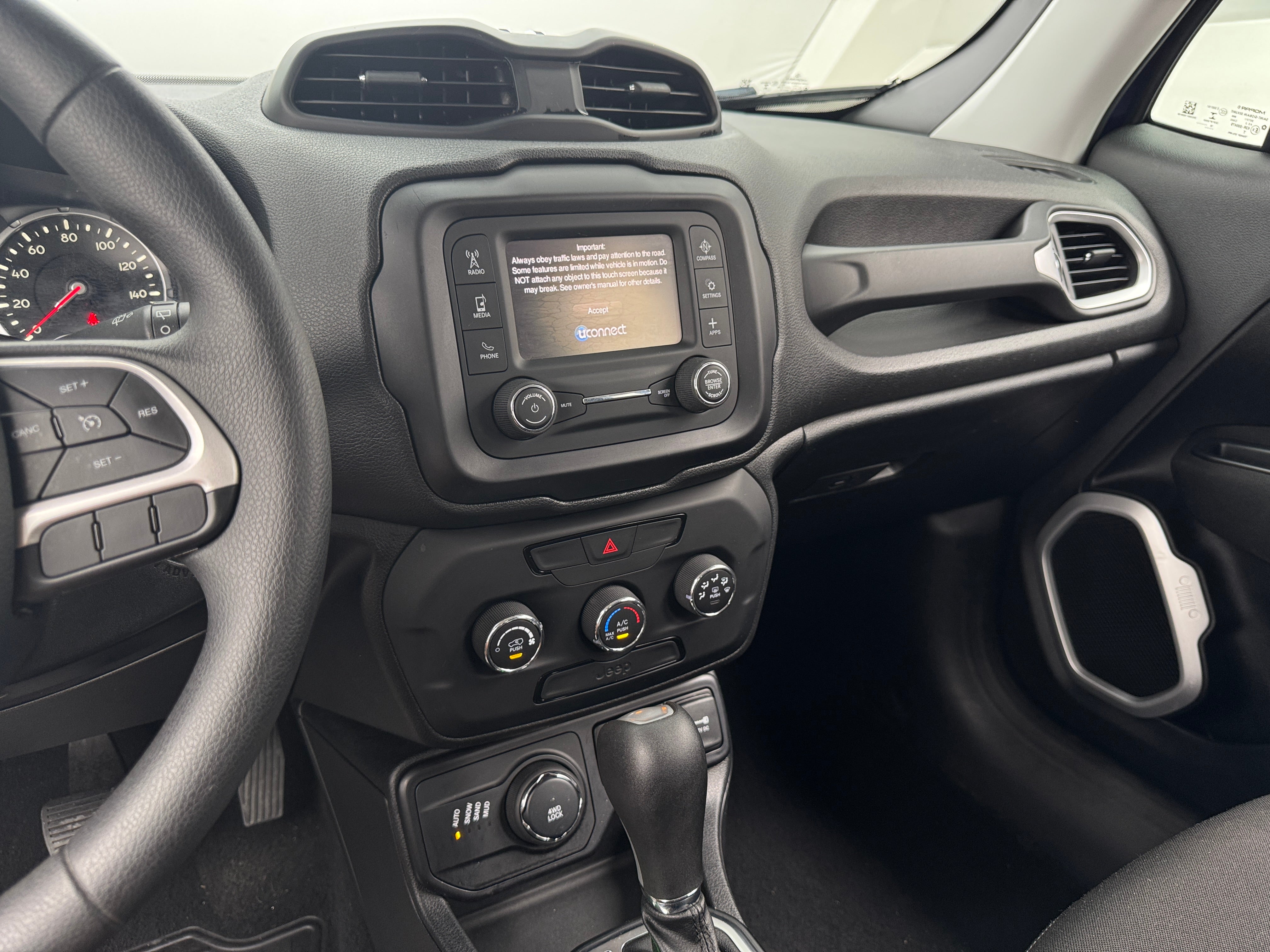 2018 Jeep Renegade Sport 4