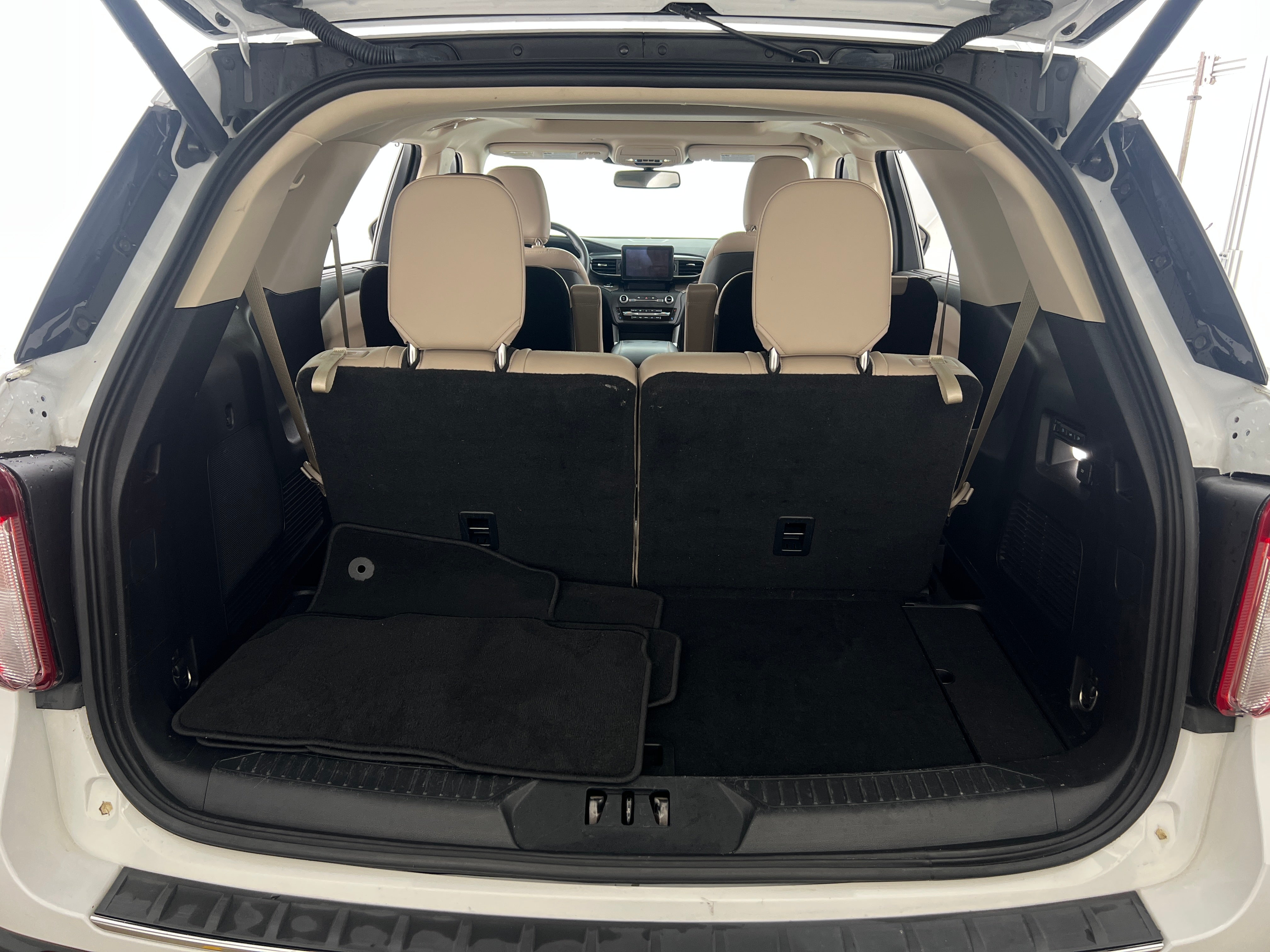 2020 Ford Explorer Limited 6