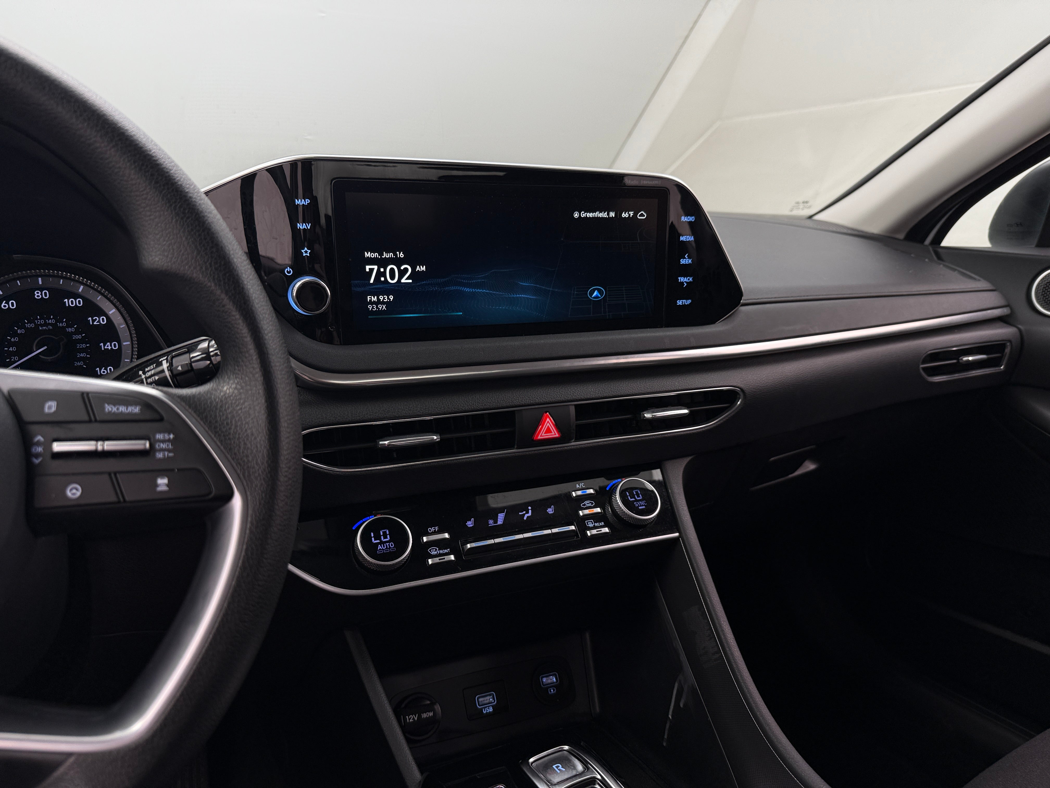 2023 Hyundai Sonata SEL 4