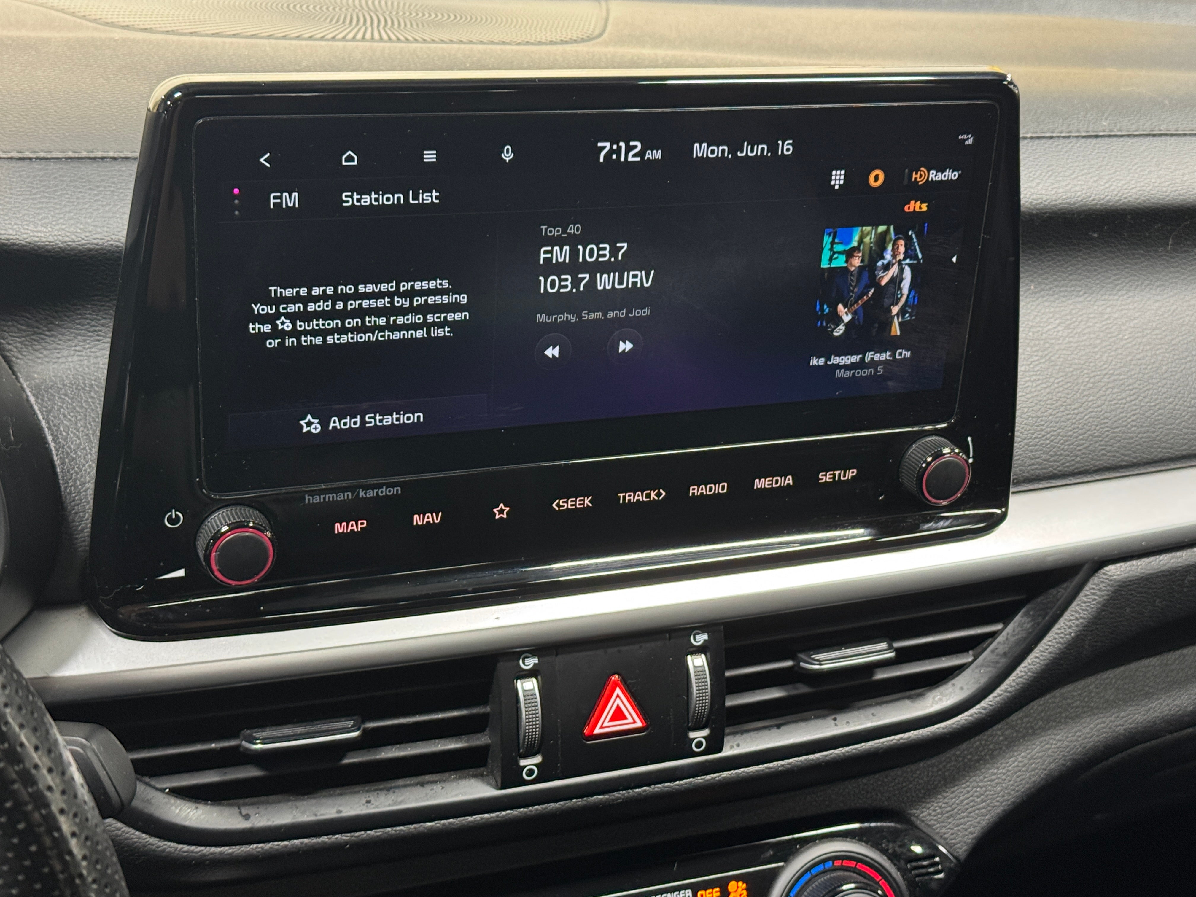 Thumbnail: 2023 Kia Forte - 4