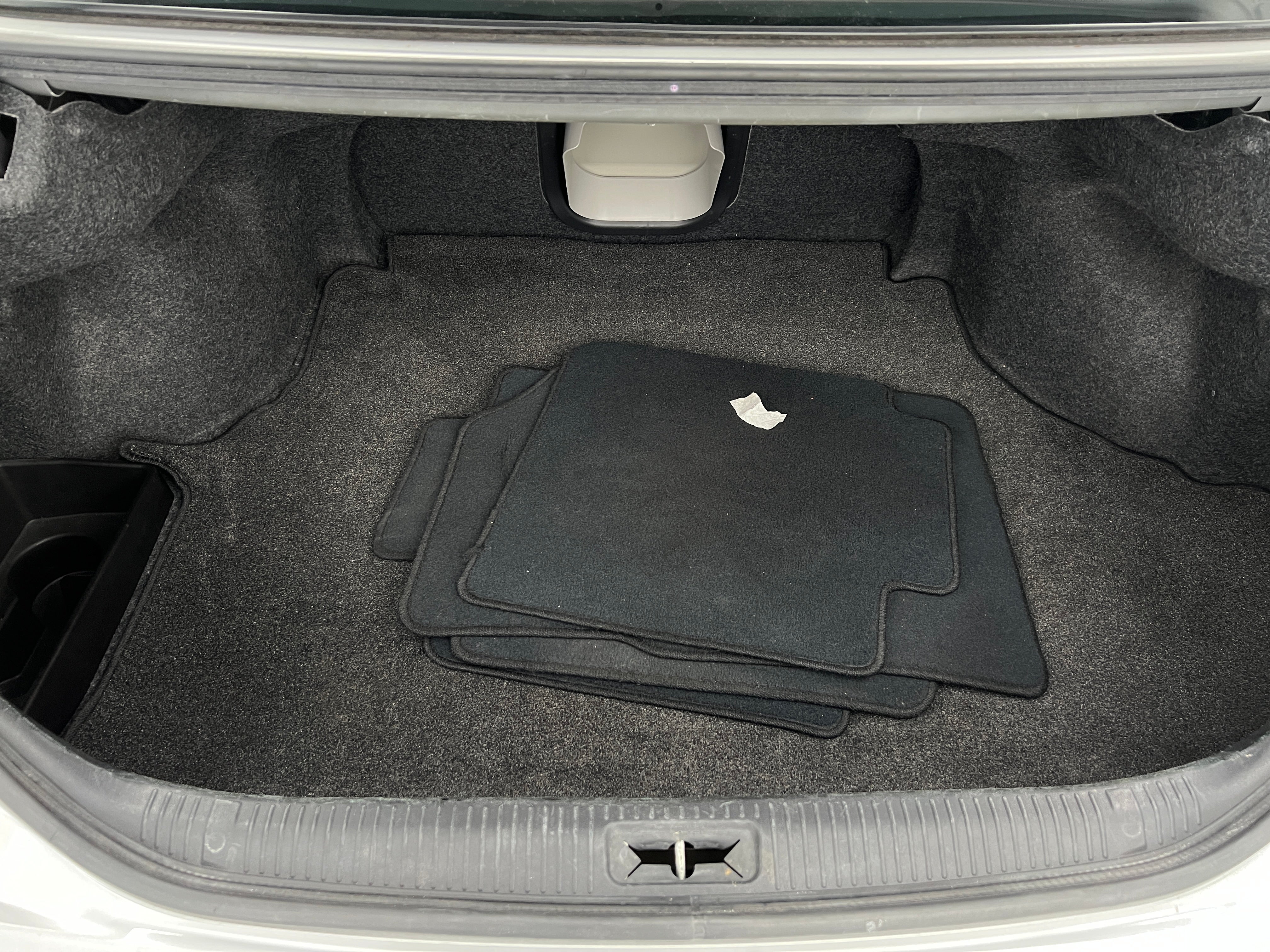 2011 Toyota Avalon Base 6