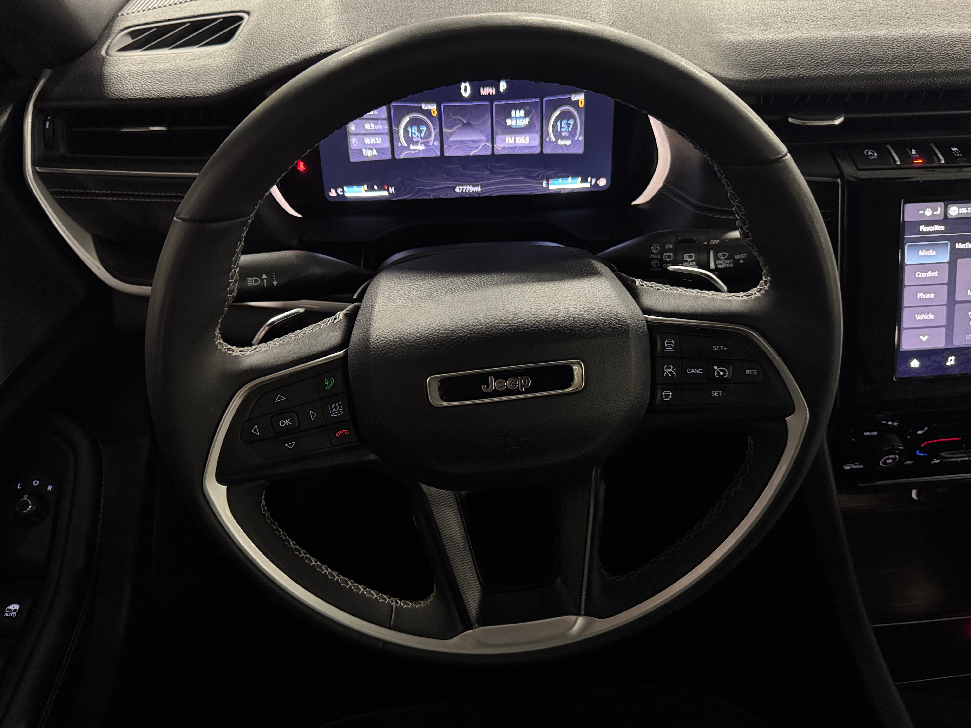 2023 Jeep Grand Cherokee L Altitude 4