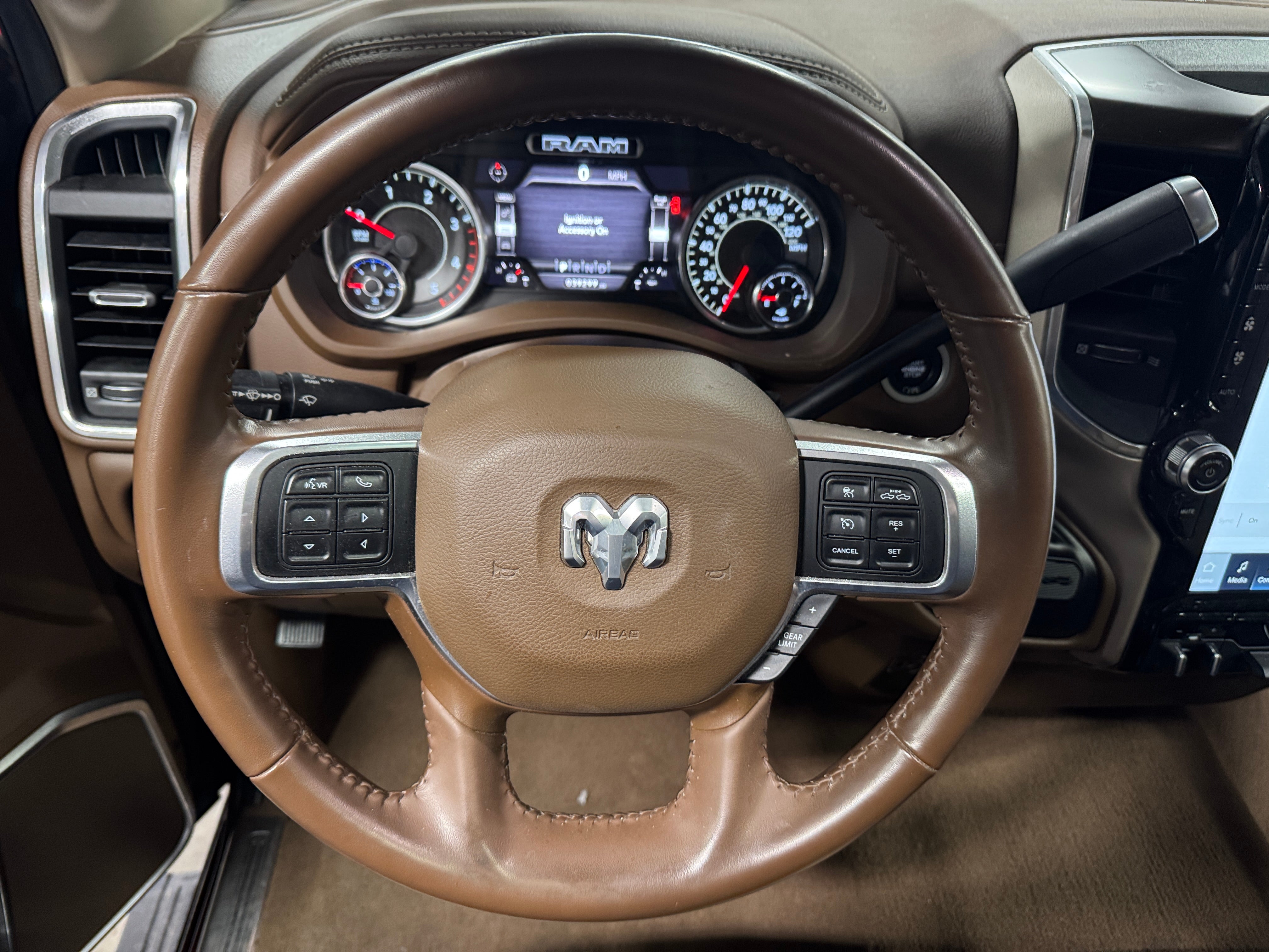 2022 RAM 2500 Laramie 4