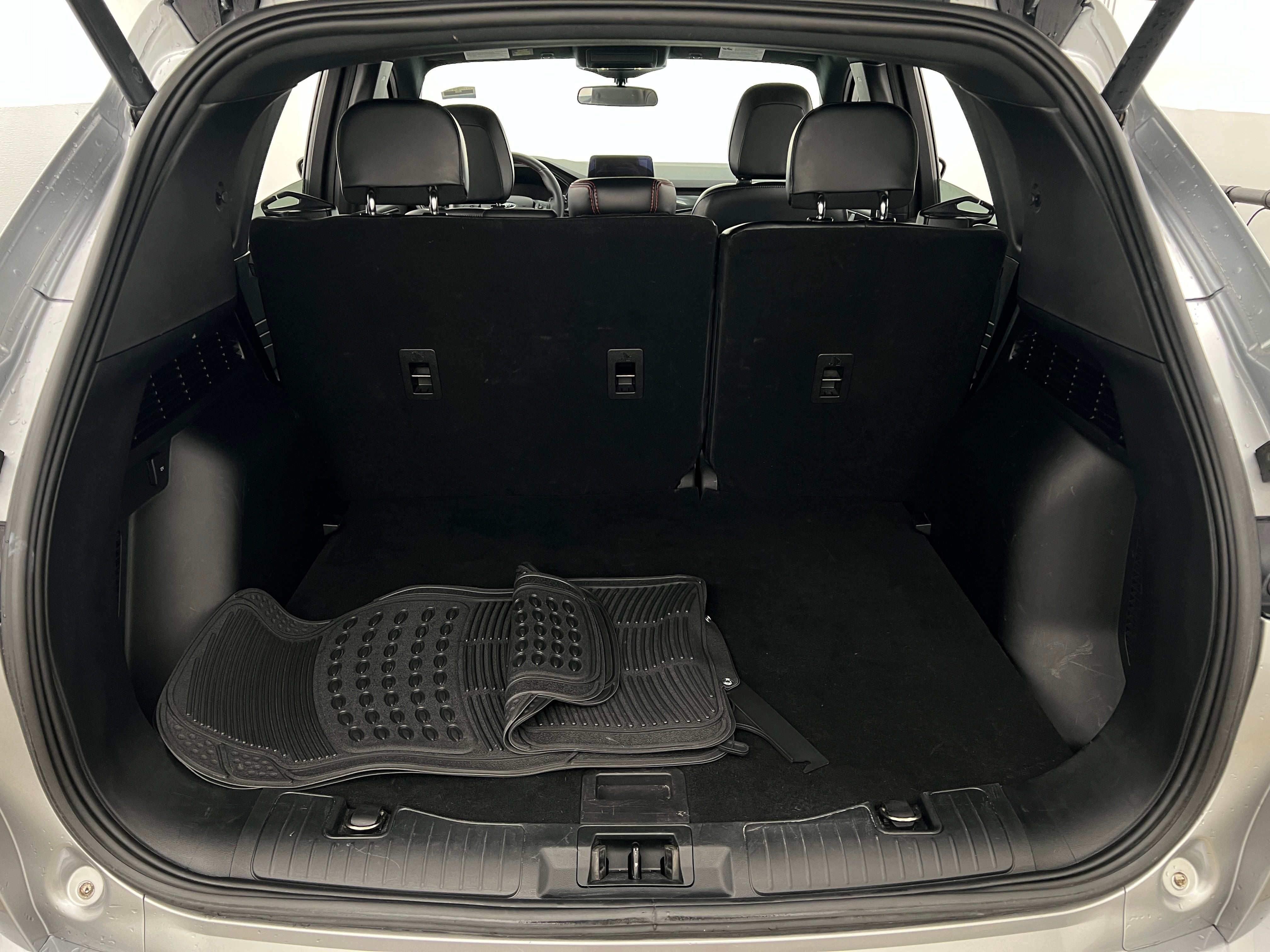 2023 Ford Escape ST-Line 7