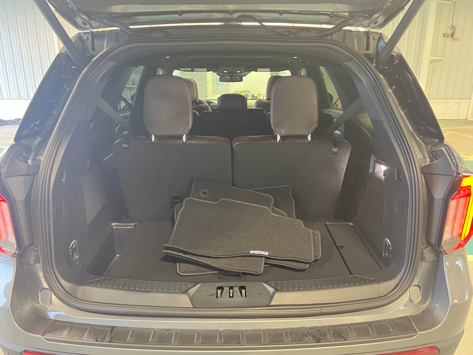 Thumbnail: 2025 Ford Explorer - 6