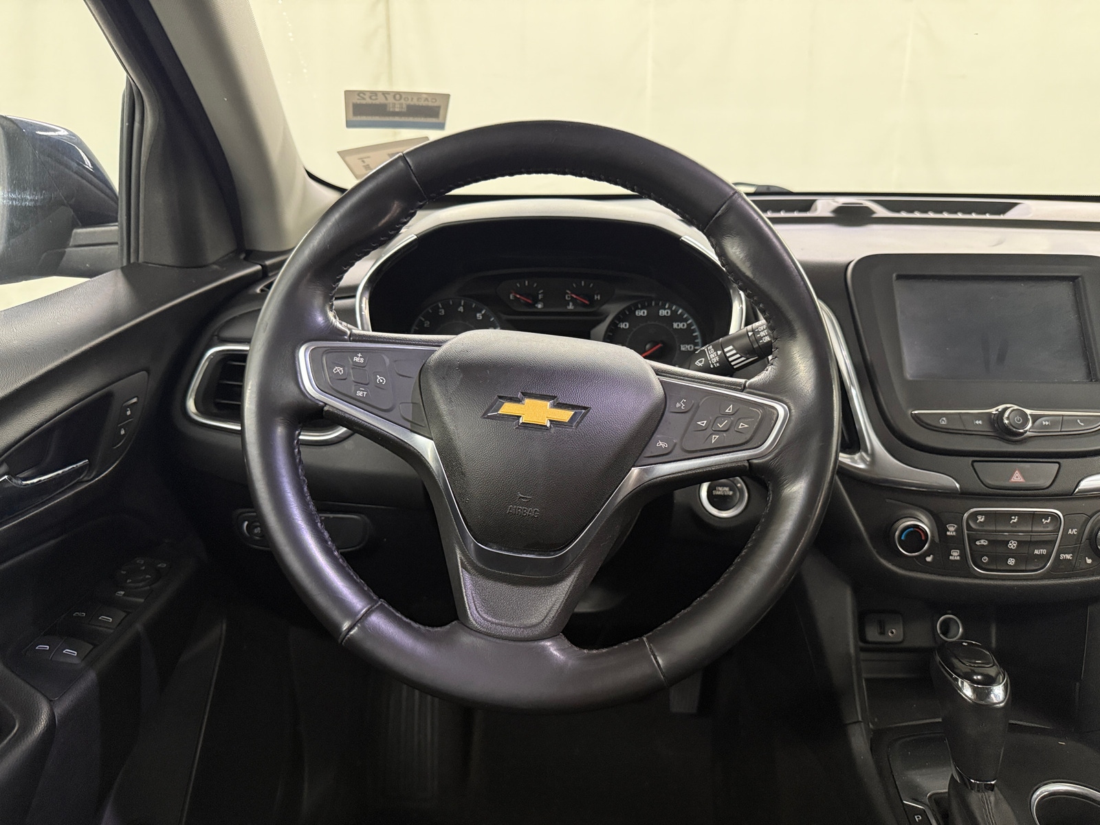 Thumbnail: 2018 Chevrolet Equinox - 5