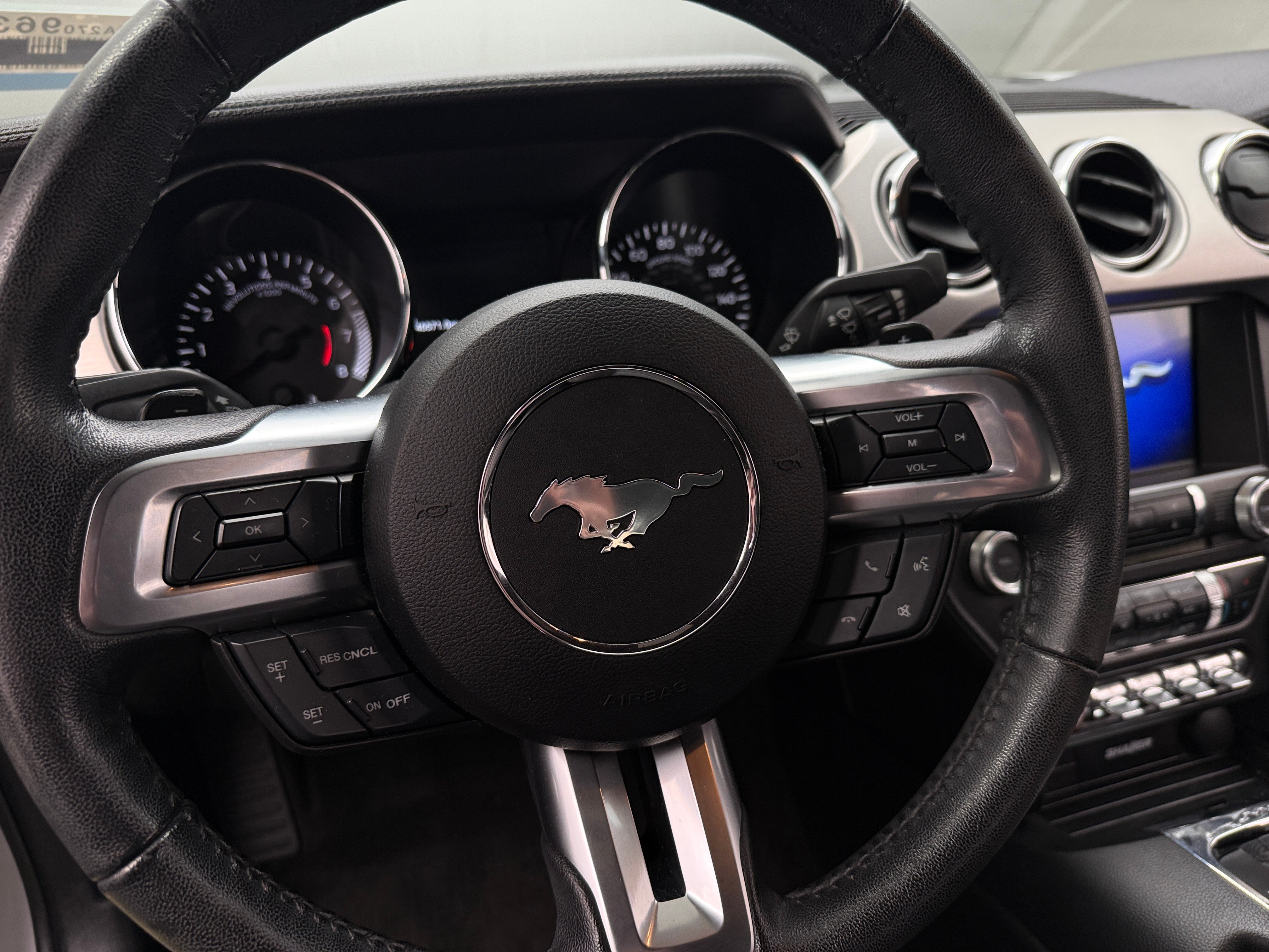 2017 Ford Mustang GT Premium 4