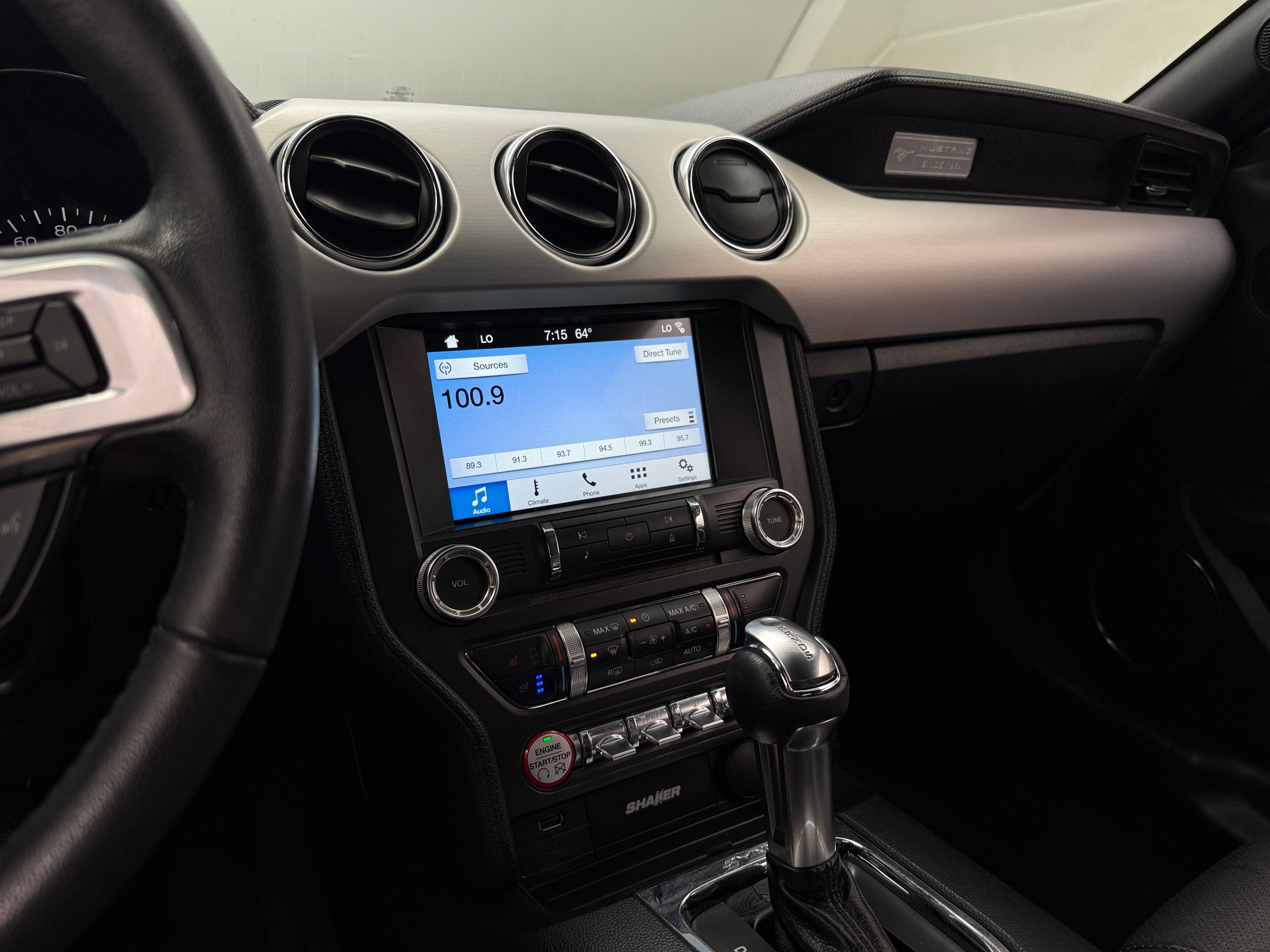2017 Ford Mustang GT Premium 3
