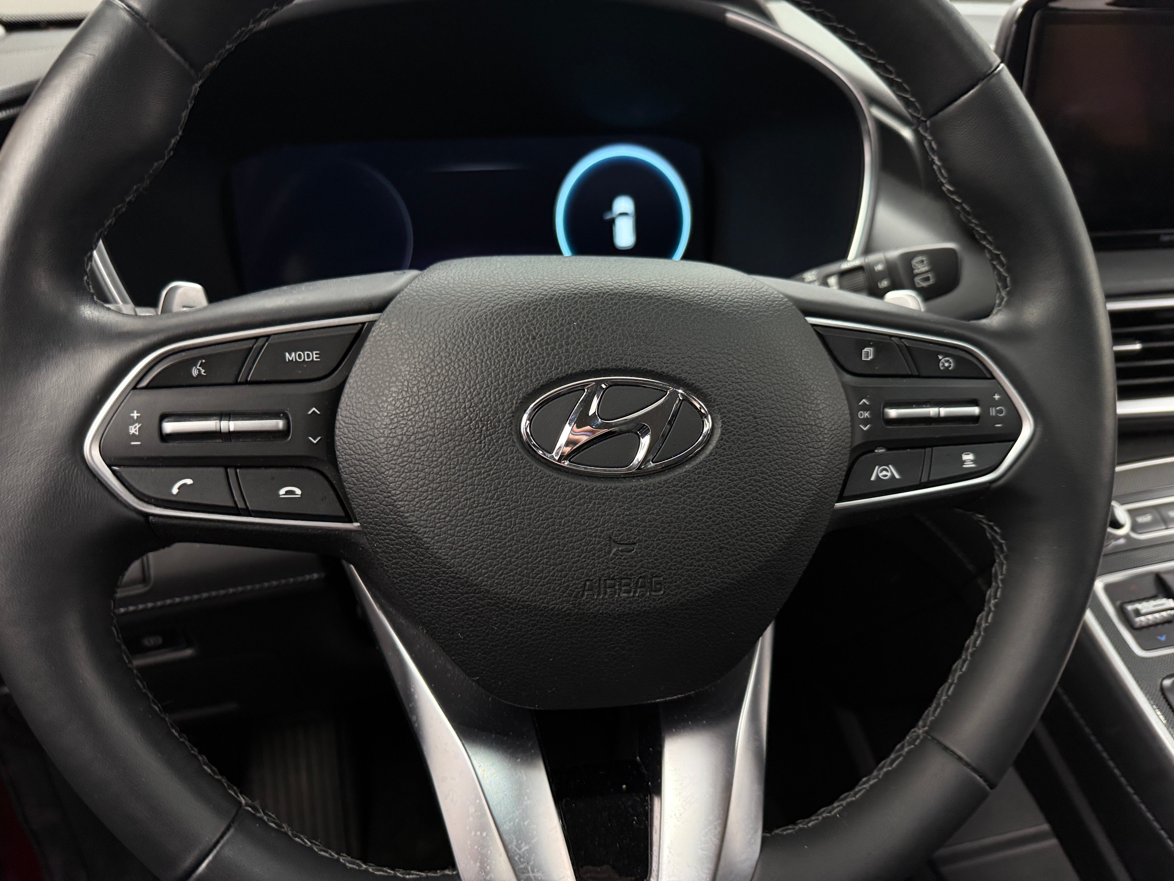 Thumbnail: 2022 Hyundai Santa Fe - 4