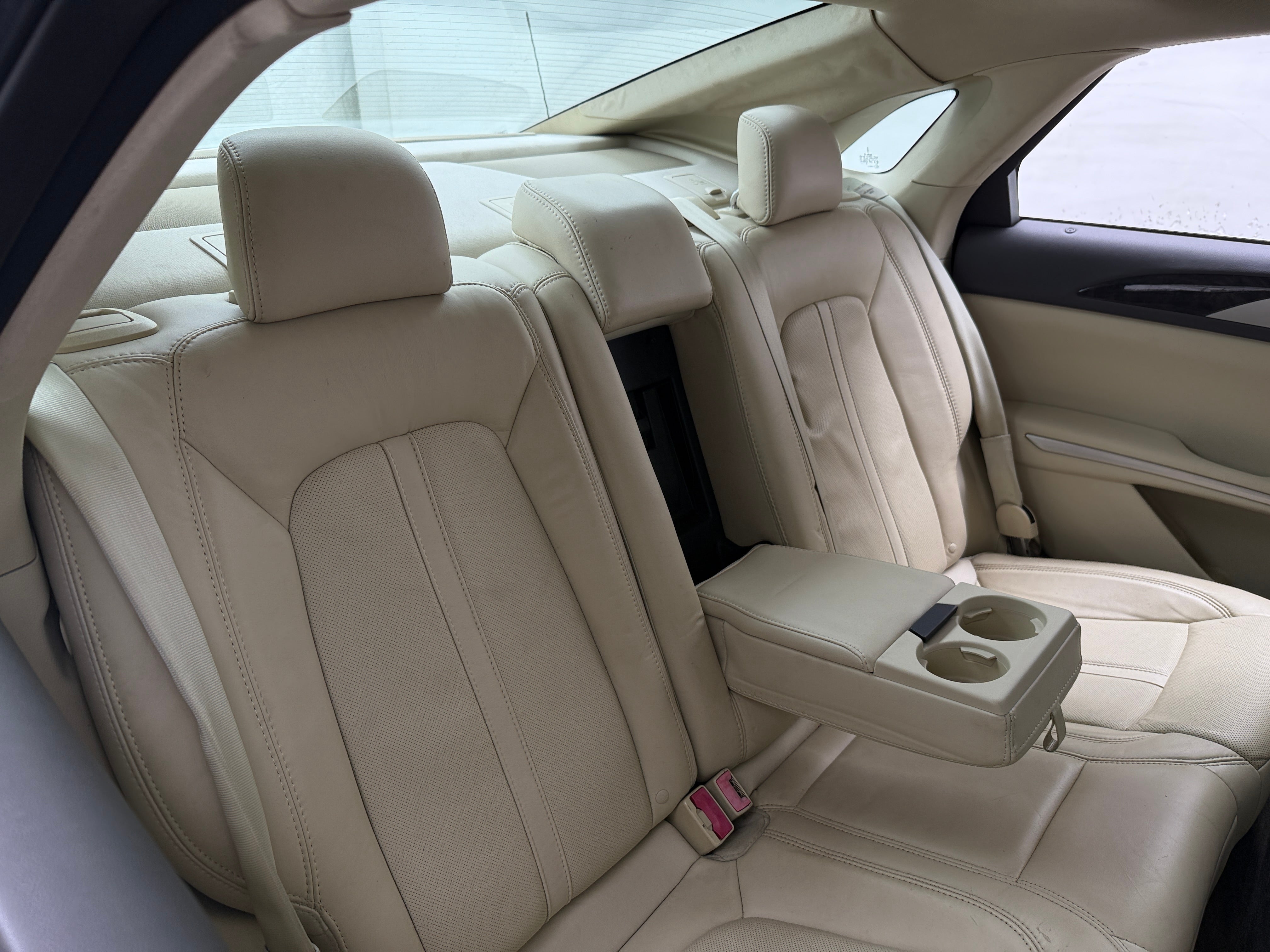 2014 Lincoln MKZ Base 5
