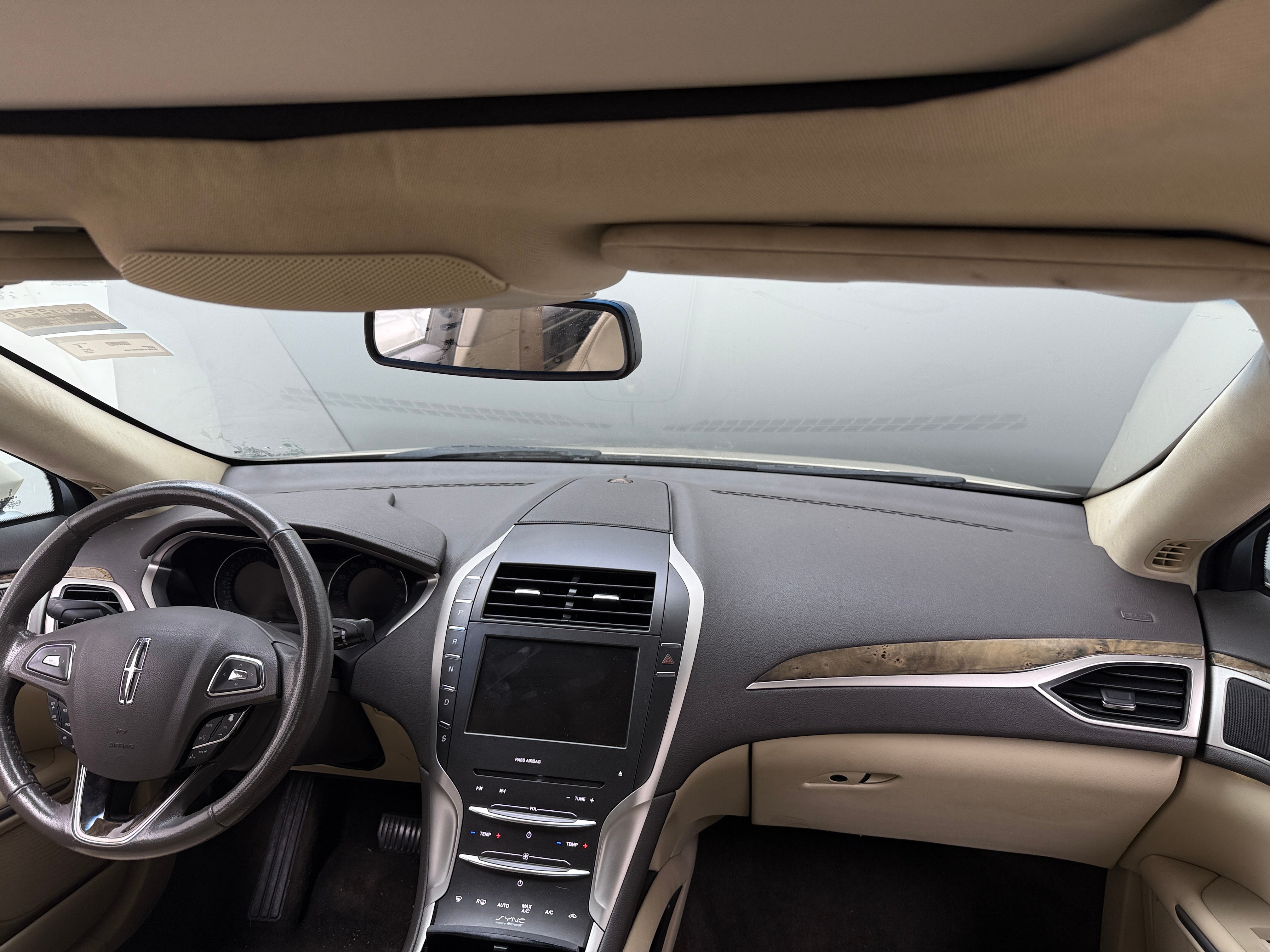 2014 Lincoln MKZ Base 2