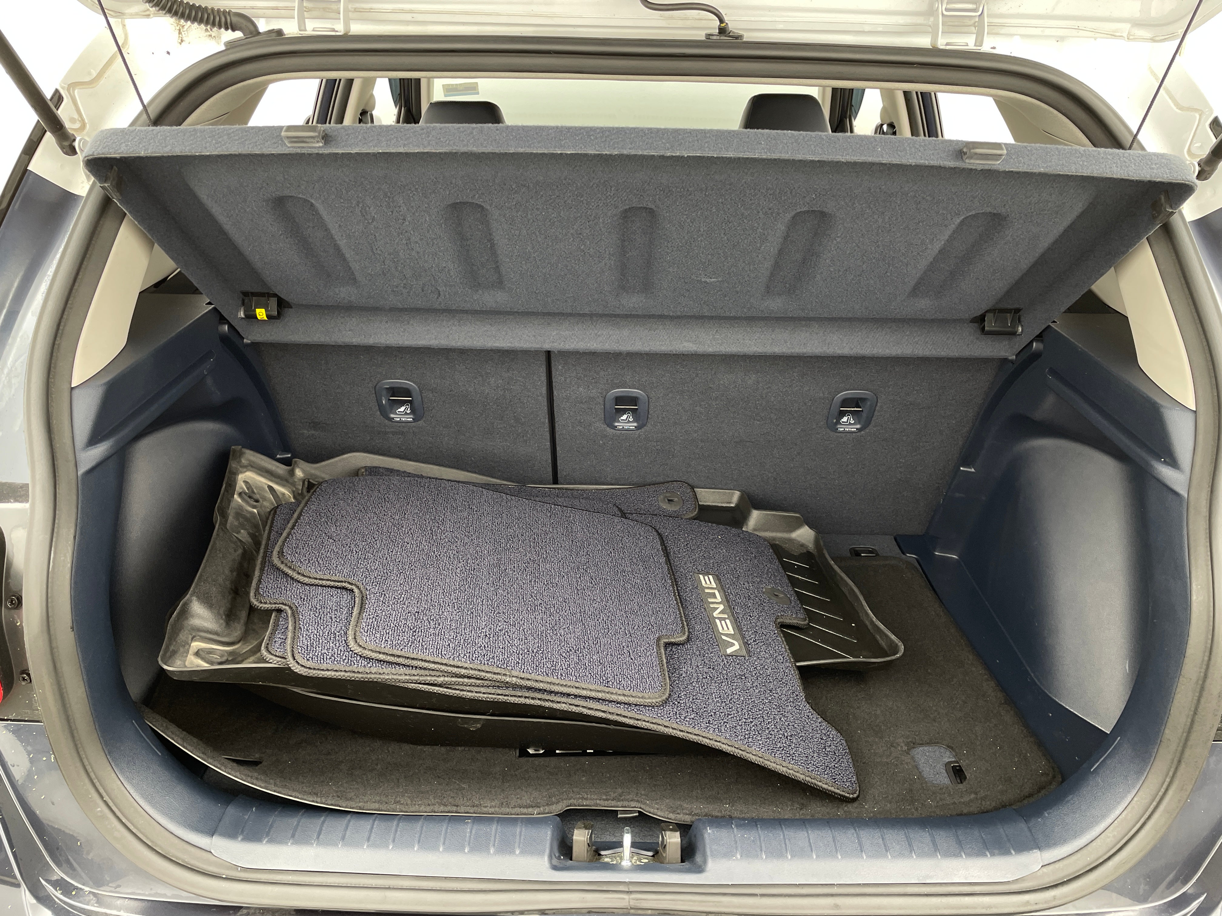 2021 Hyundai Venue Denim 6