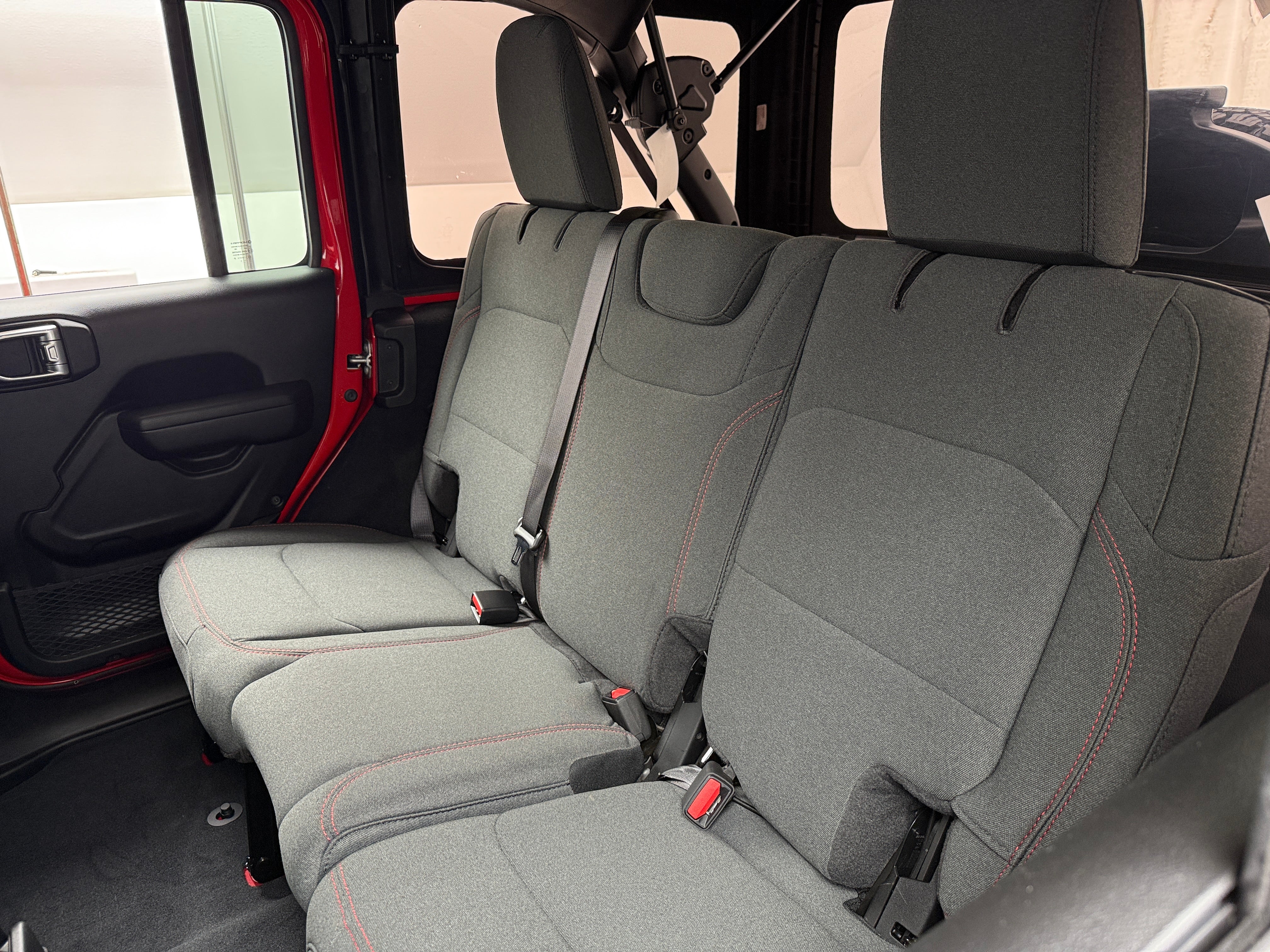 2024 Jeep Wrangler Rubicon 6