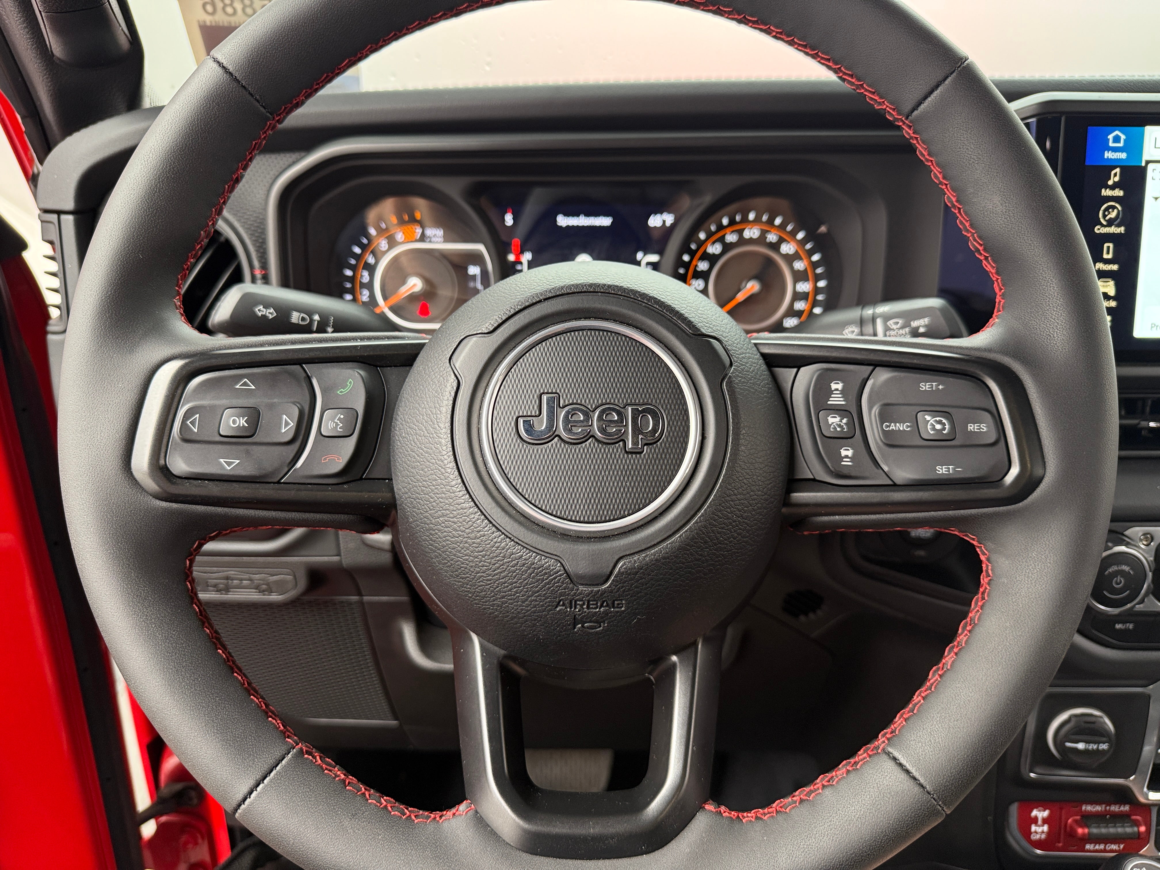 2024 Jeep Wrangler Rubicon 5