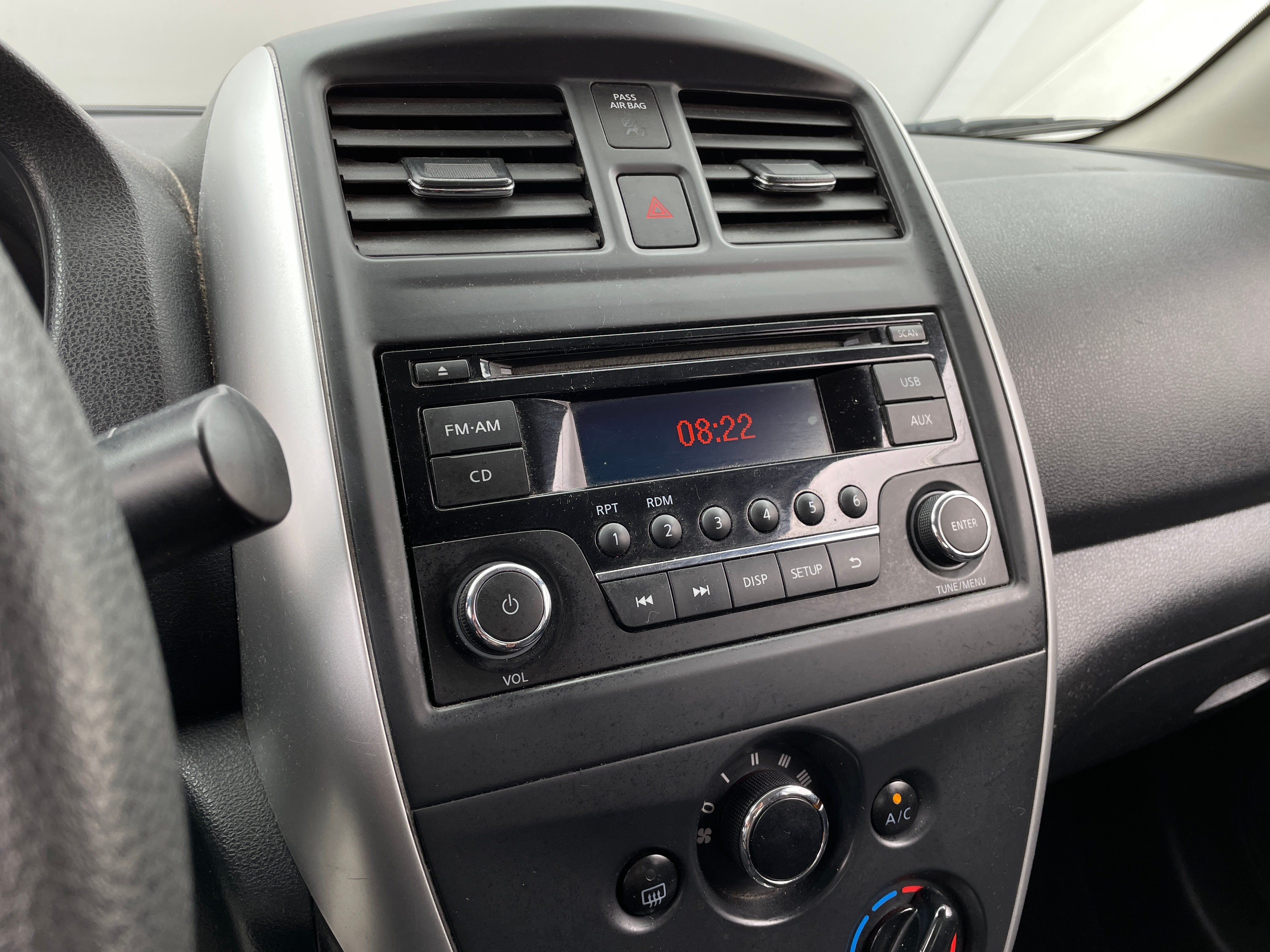 Thumbnail: 2017 Nissan Versa - 4