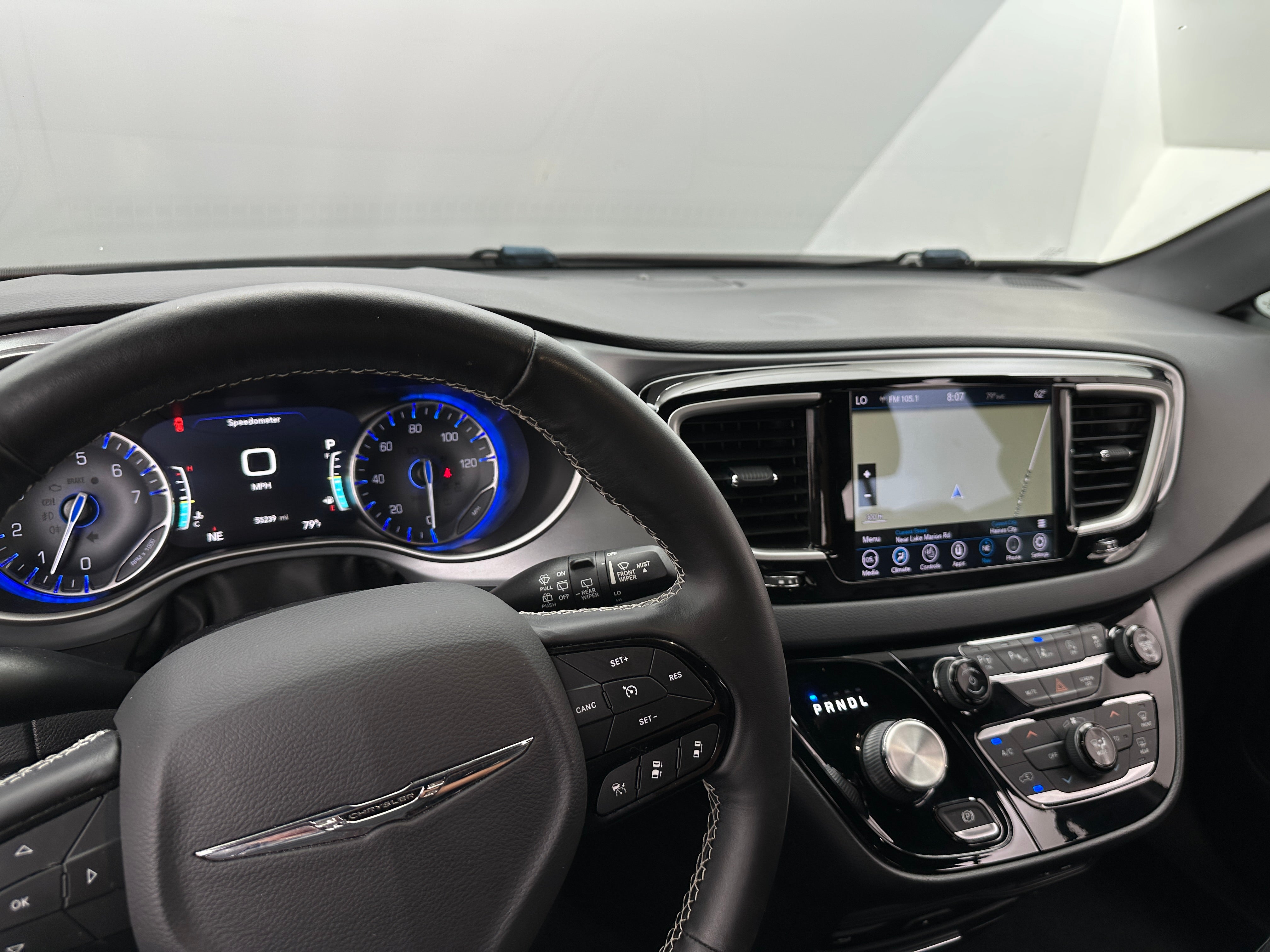 2020 Chrysler Pacifica  2