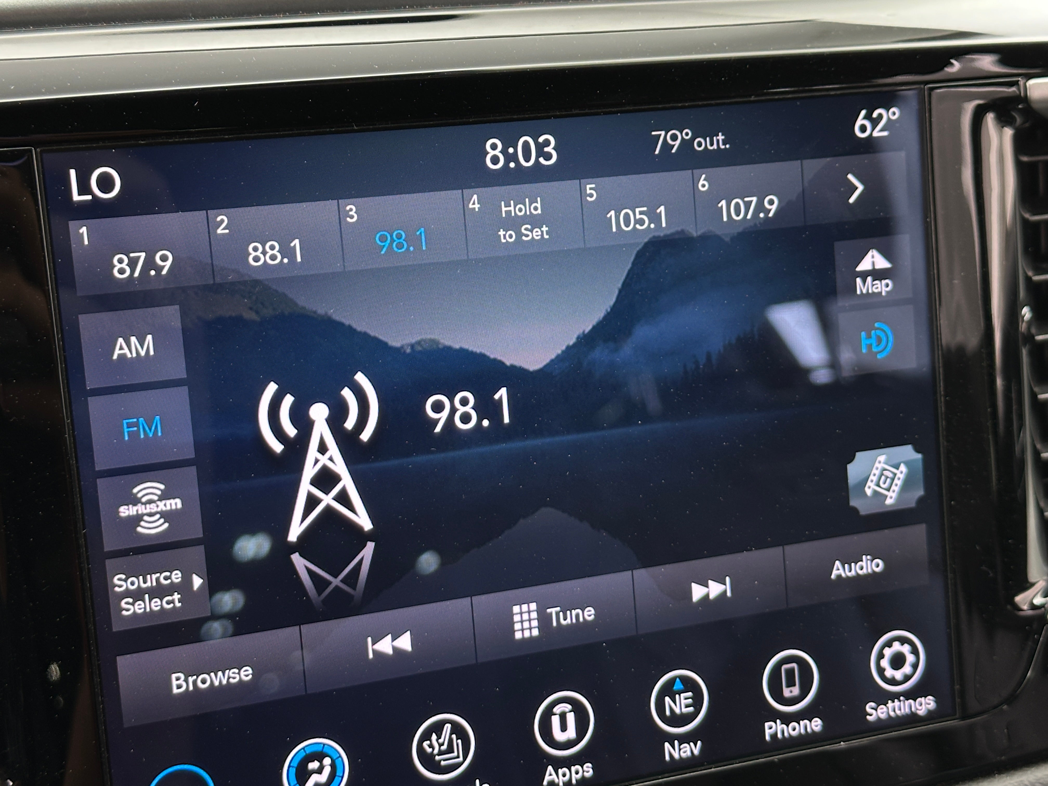 2020 Chrysler Pacifica  3