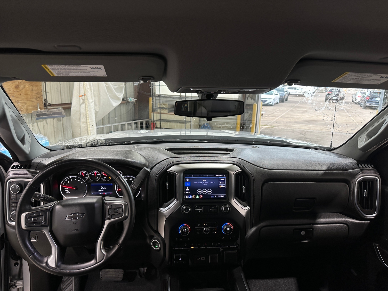 Thumbnail: 2019 Chevrolet Silverado 1500 - 3