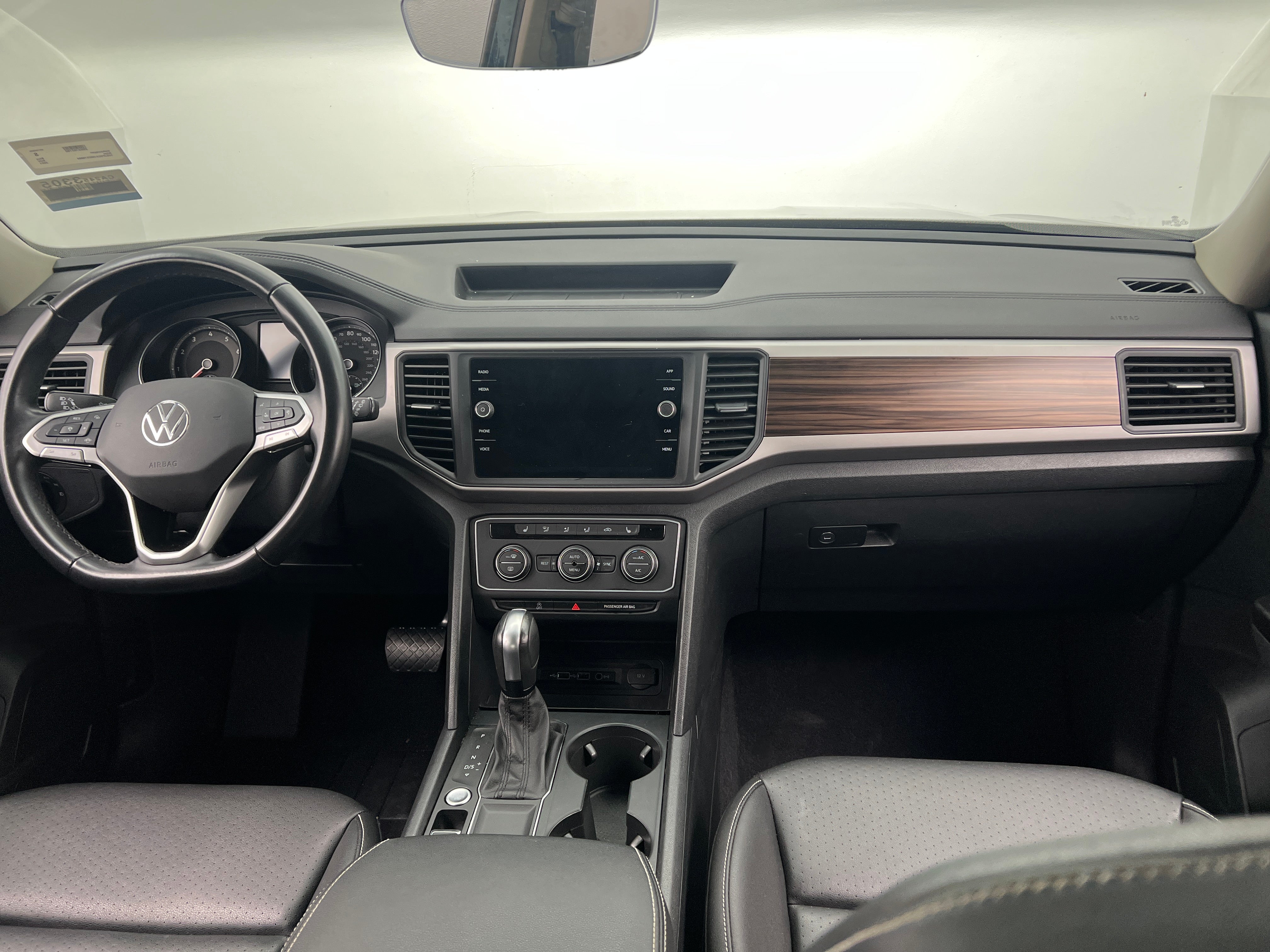 2021 Volkswagen Atlas SE 2