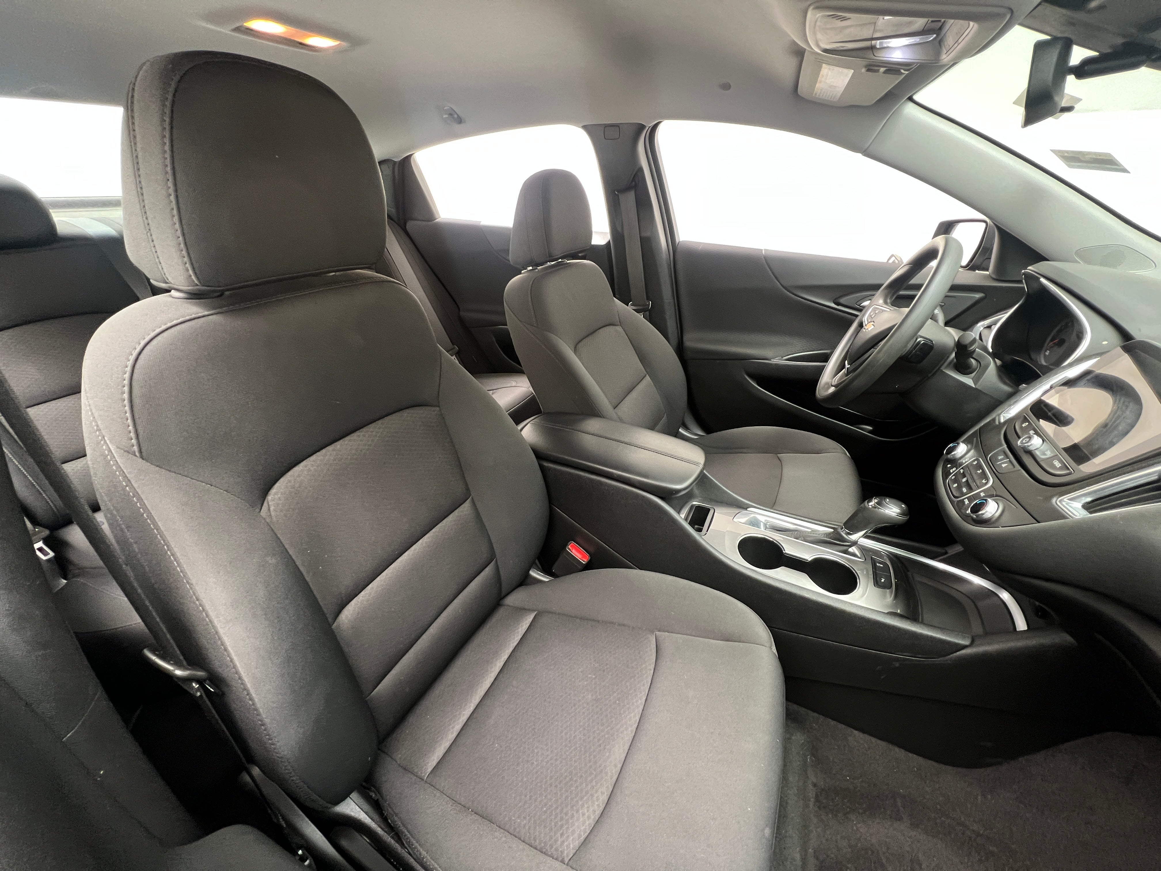 2020 Chevrolet Malibu LT 2