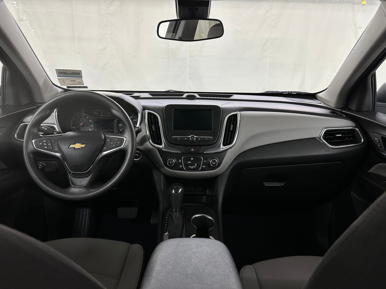 Thumbnail: 2021 Chevrolet Equinox - 3