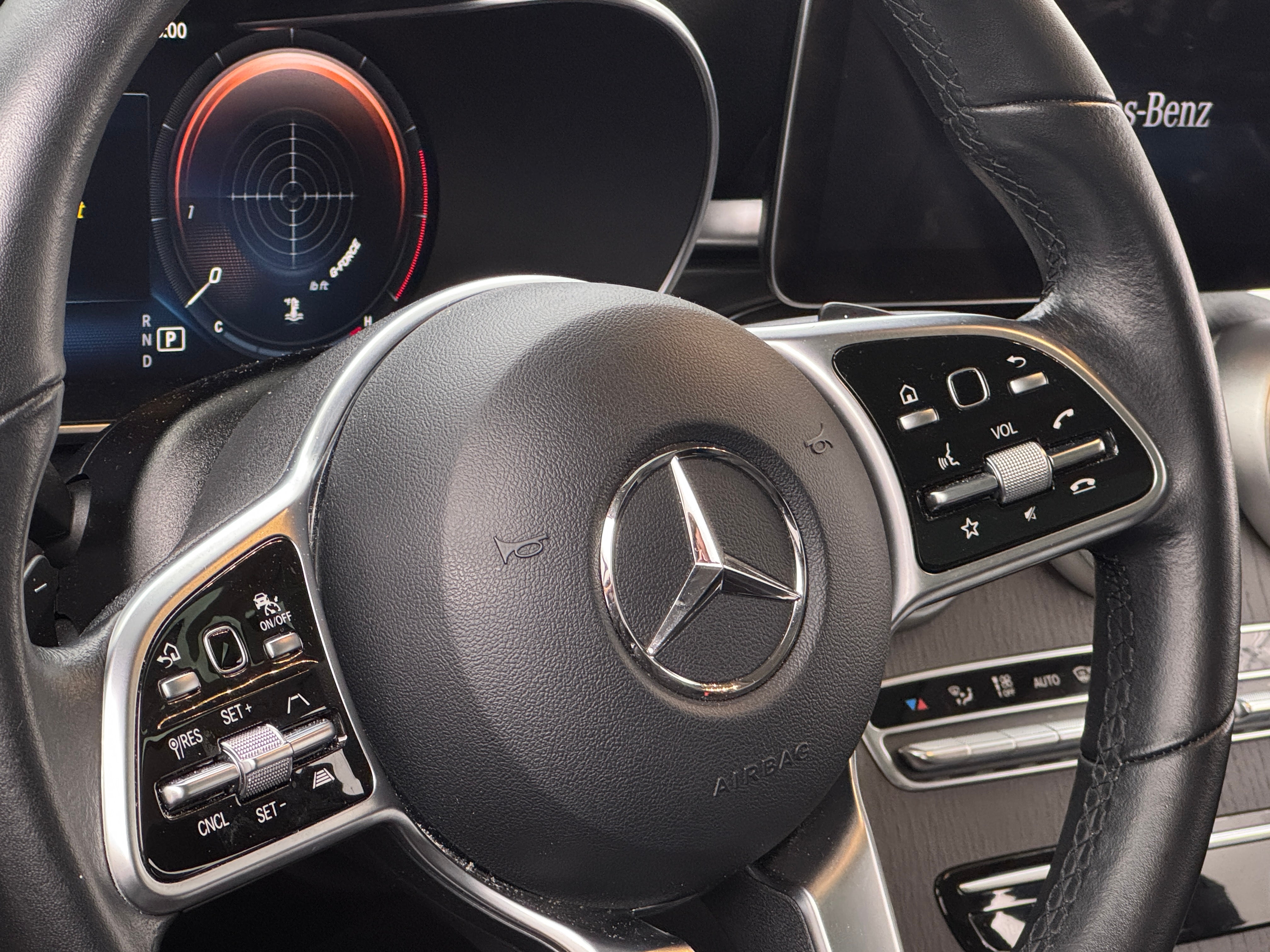 2022 Mercedes-Benz GLC 300 4