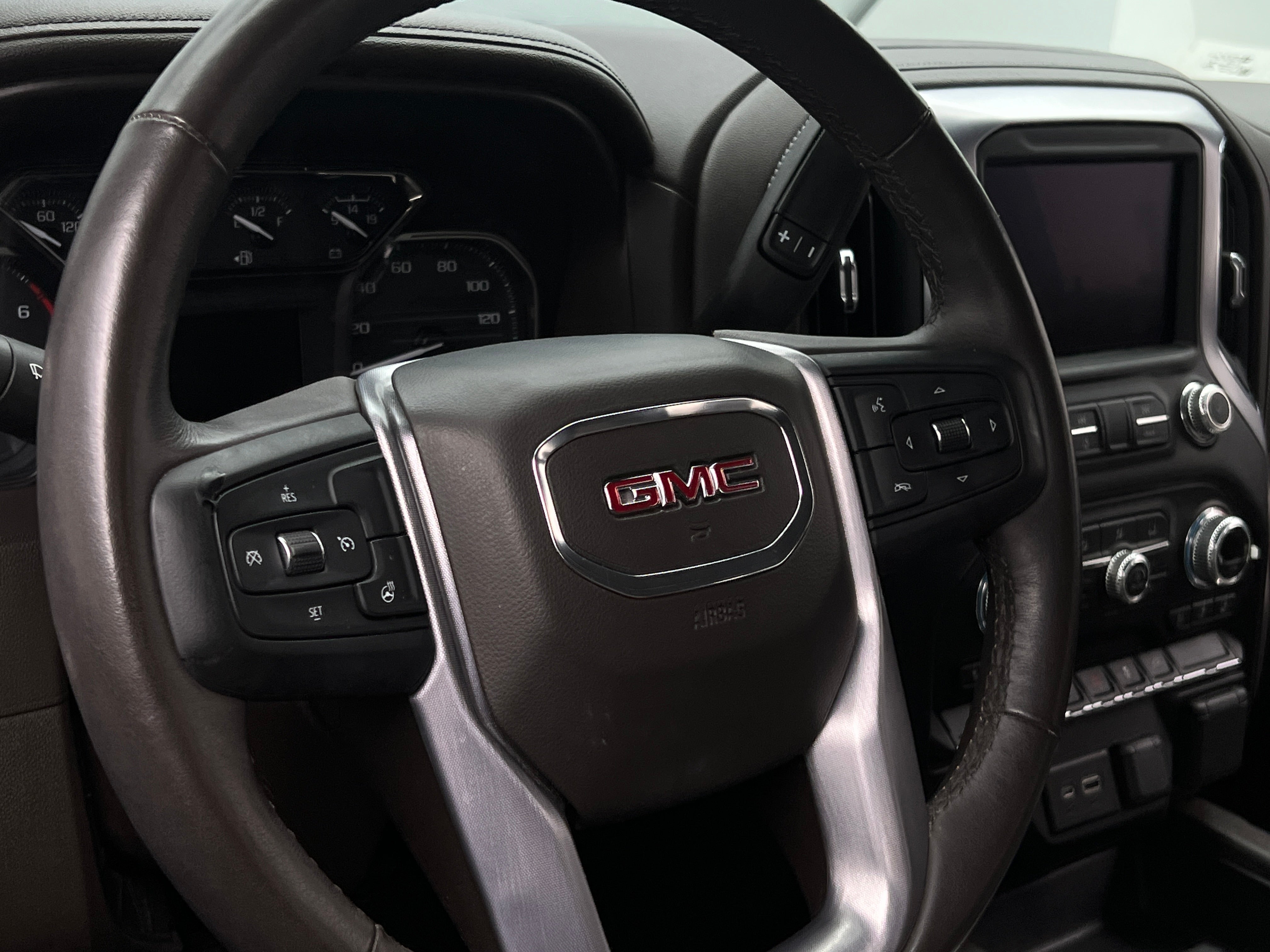2021 GMC Sierra 1500 SLT 4