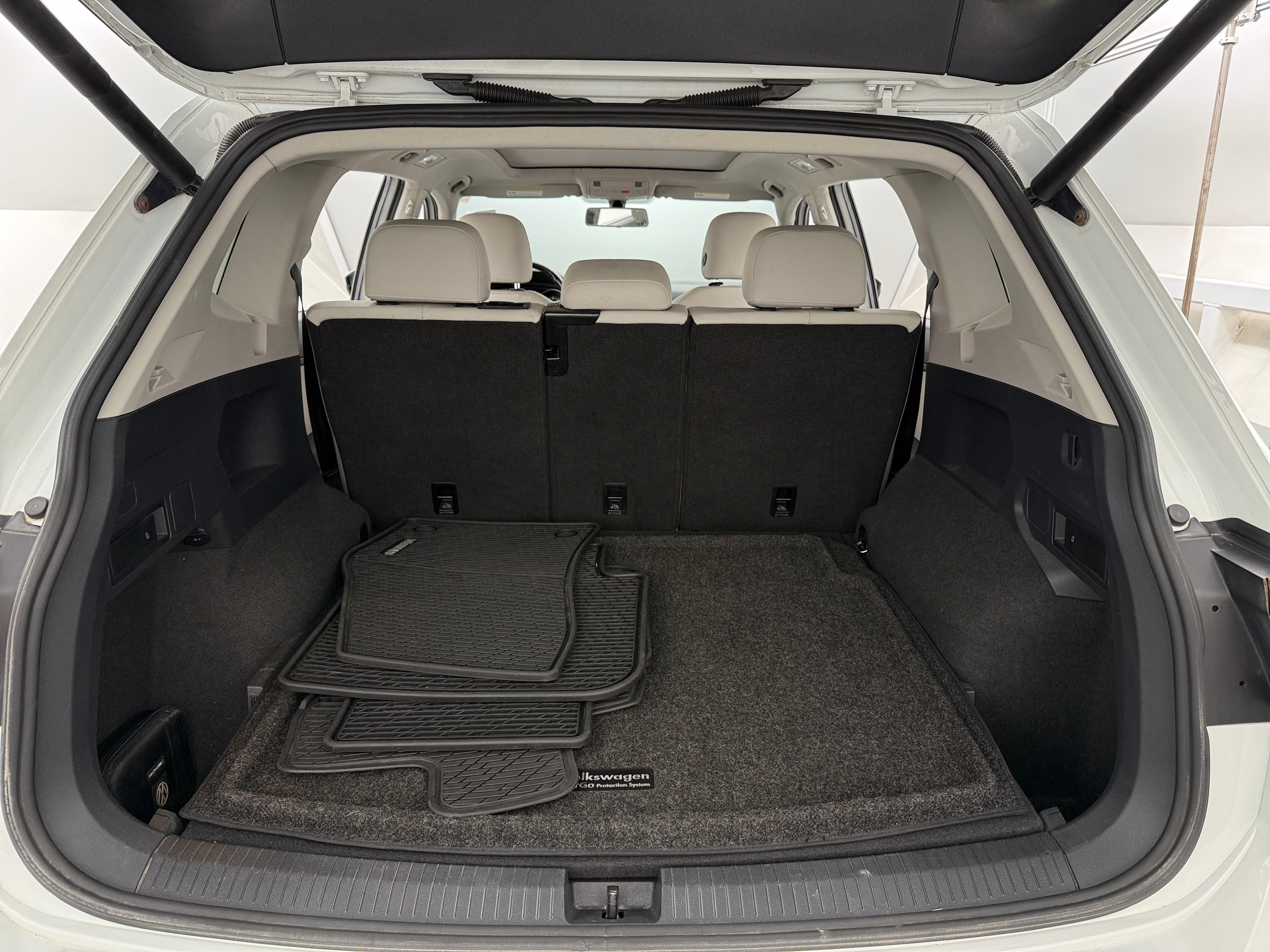 2018 Volkswagen Tiguan SEL 6