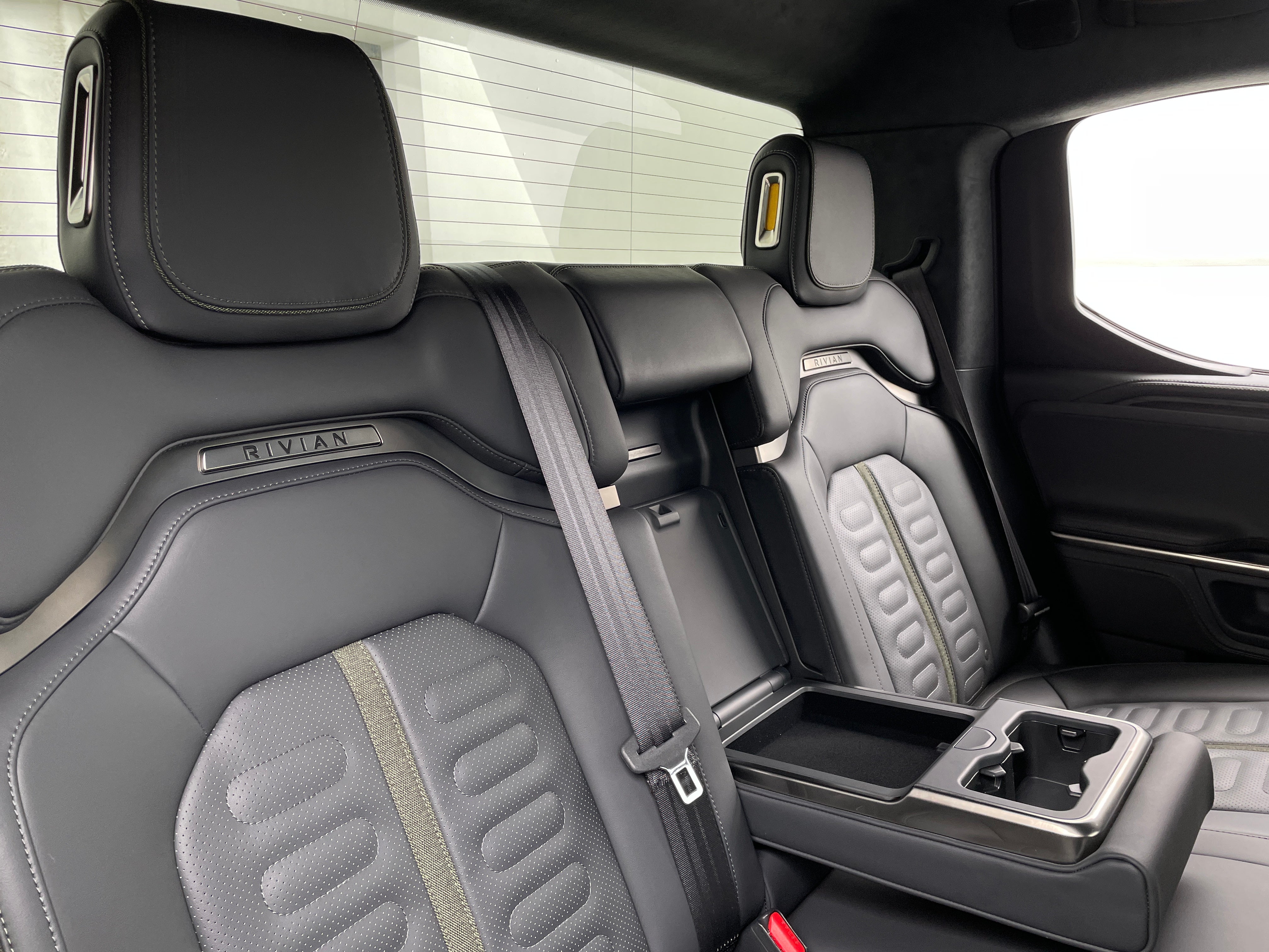 2023 Rivian R1T Adventure 5
