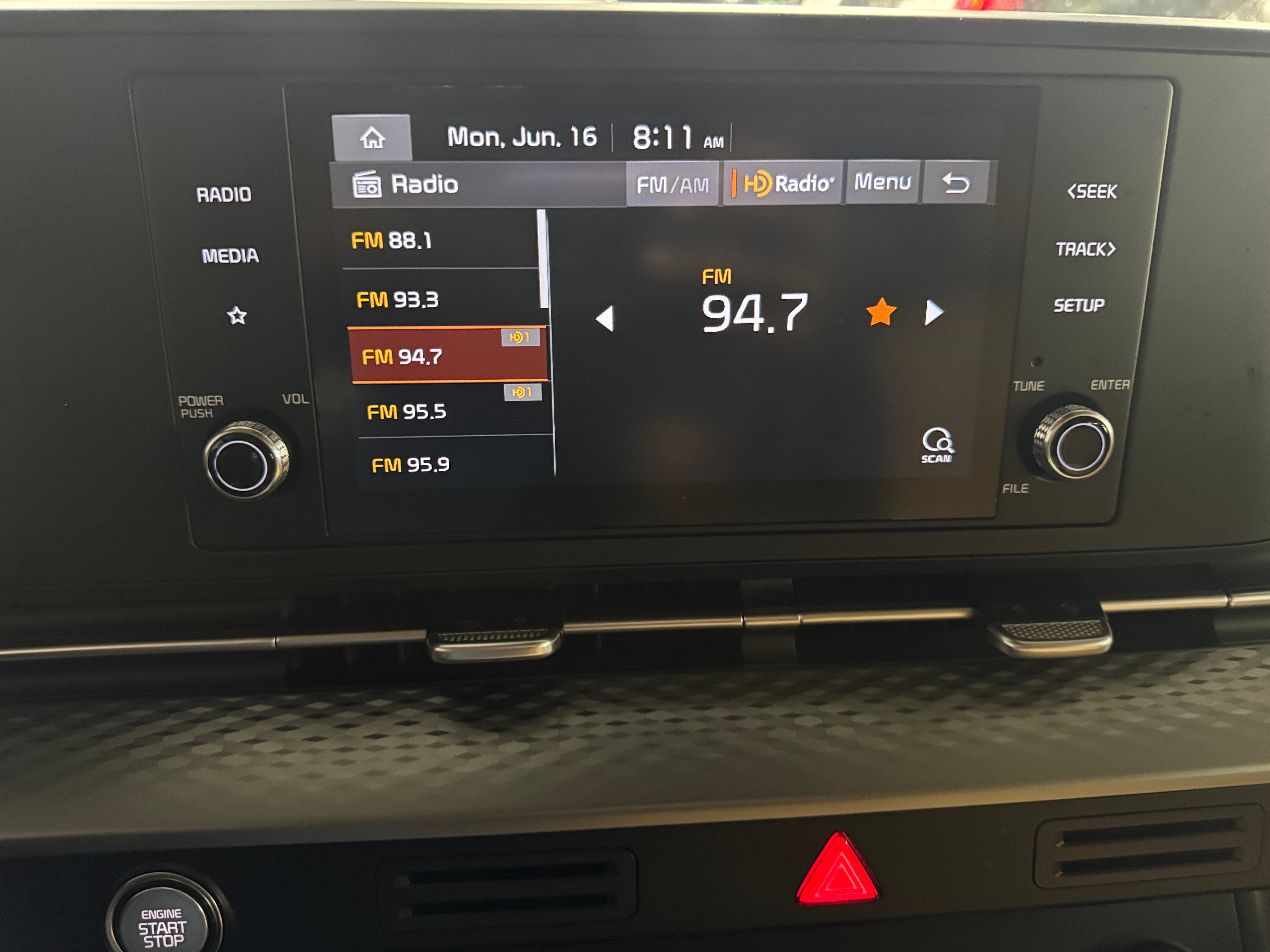 2022 Kia Carnival LX 3