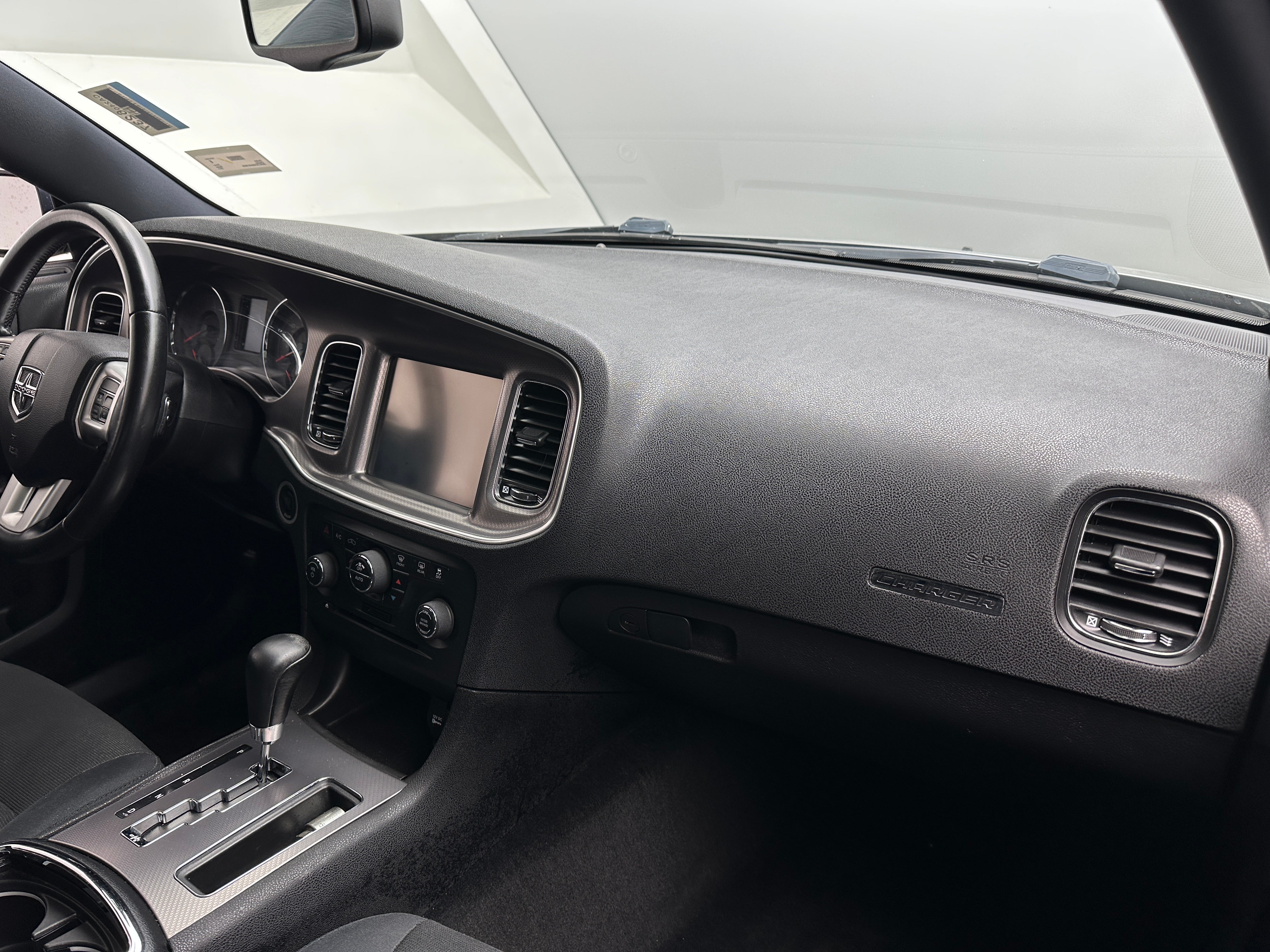 2011 Dodge Charger SE 3