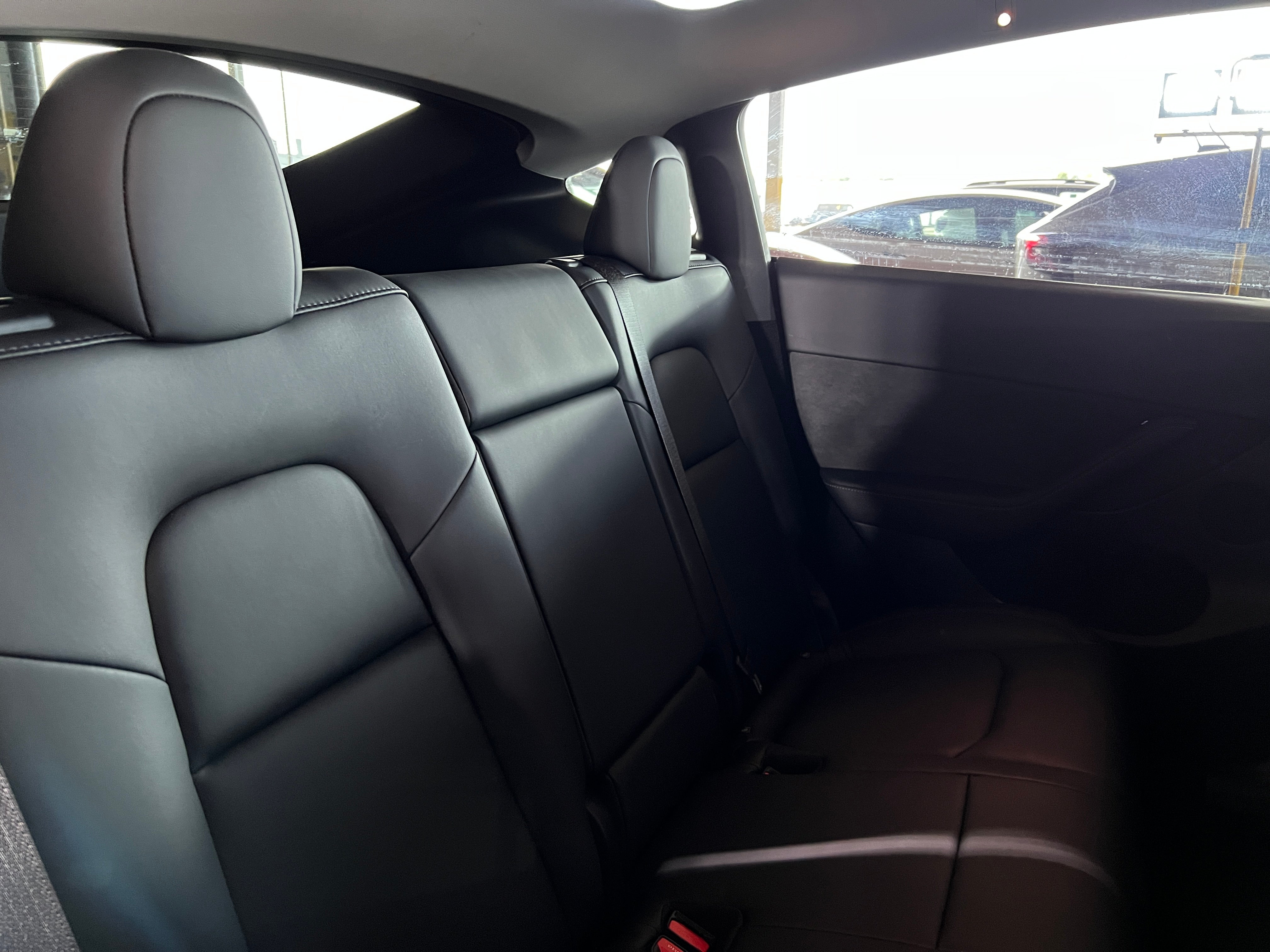 Thumbnail: 2023 Tesla Model Y - 4