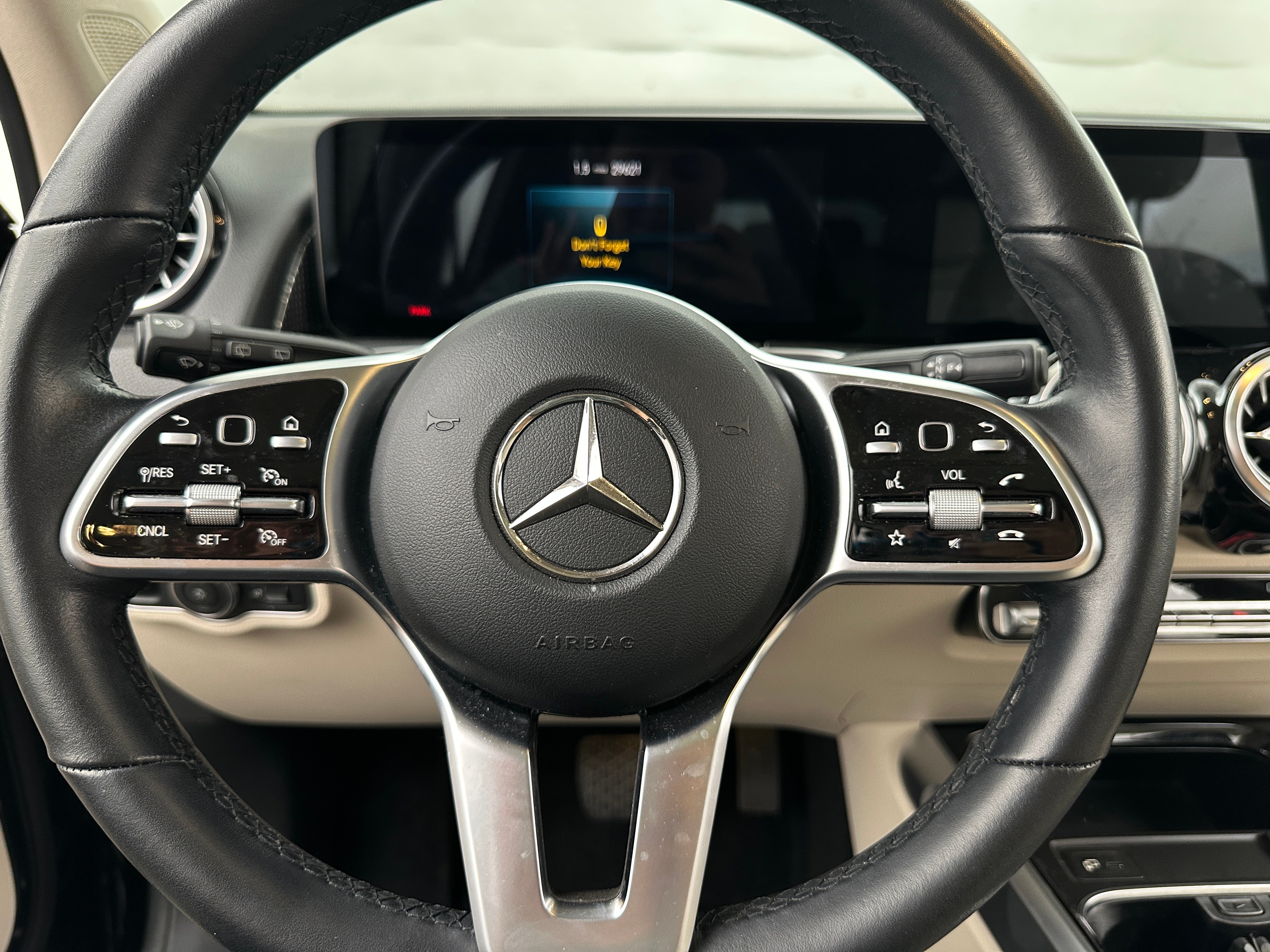 2022 Mercedes-Benz GLB 250 4