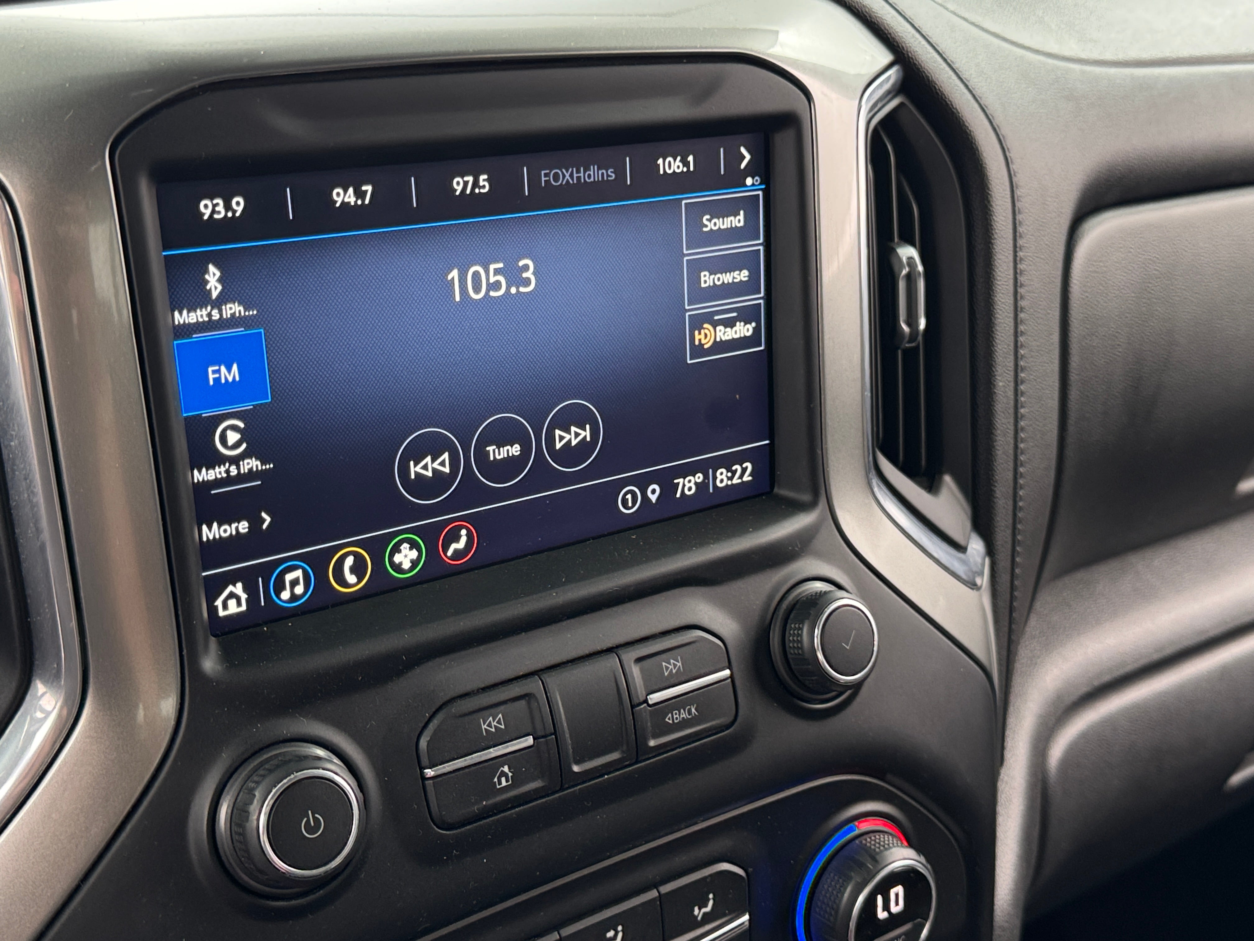 2021 Chevrolet Silverado 1500  4