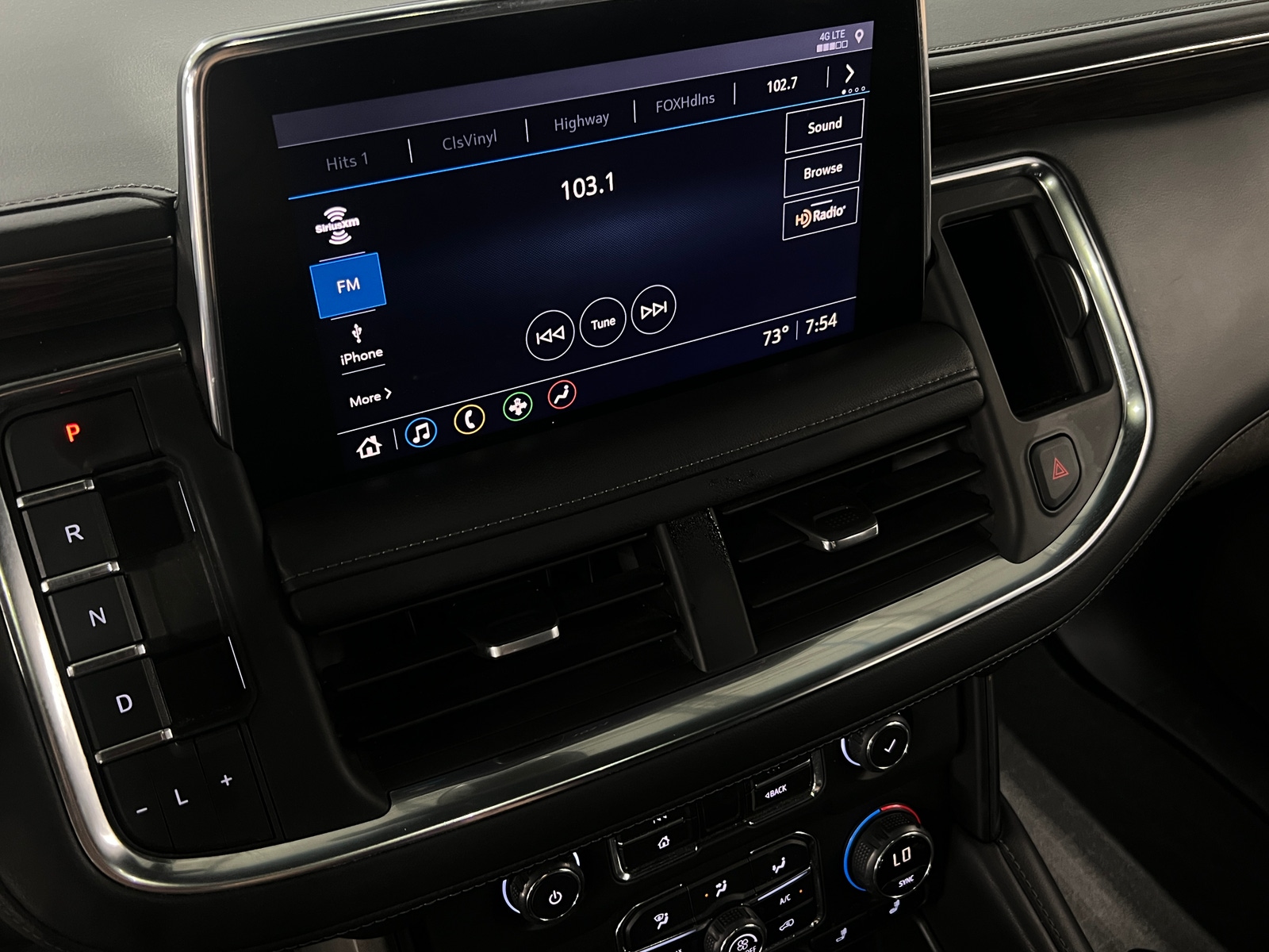 Thumbnail: 2021 Chevrolet Tahoe - 3