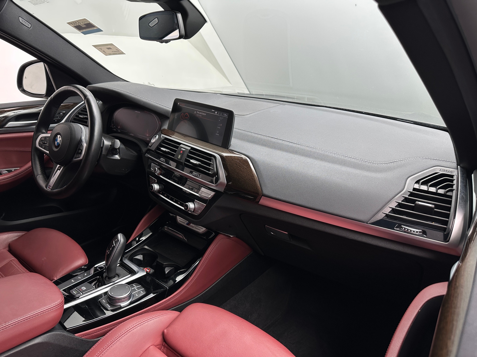 Thumbnail: 2021 BMW X4 - 2