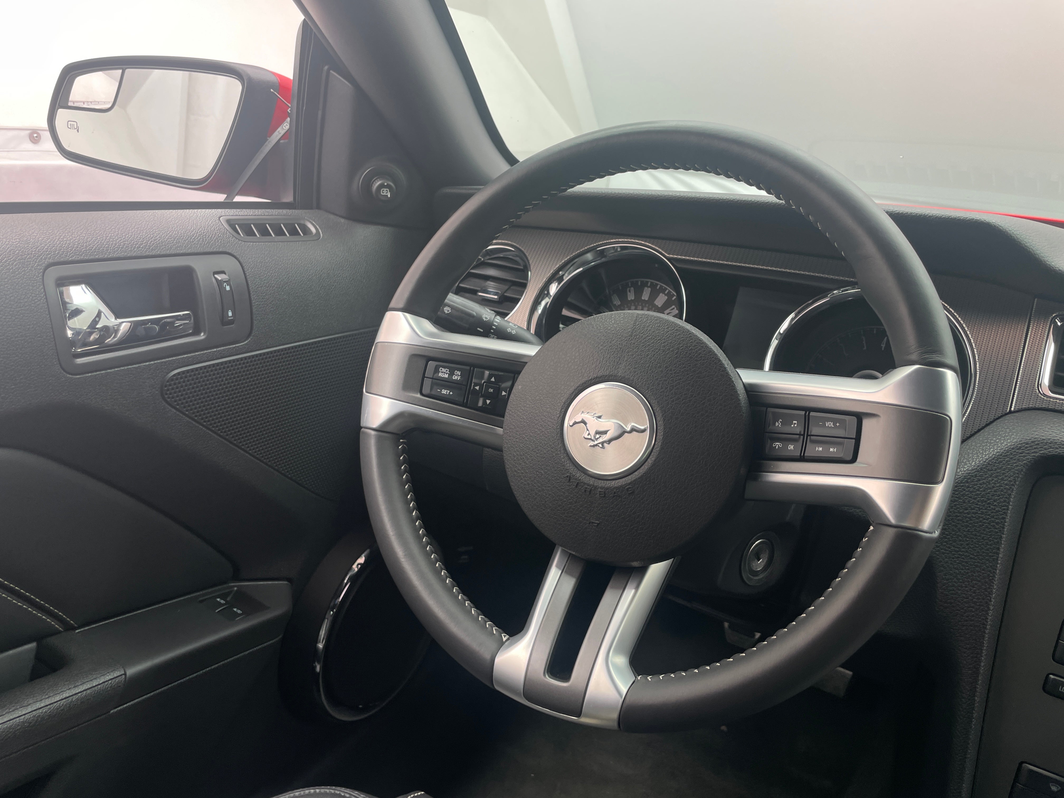 2014 Ford Mustang GT Premium 3
