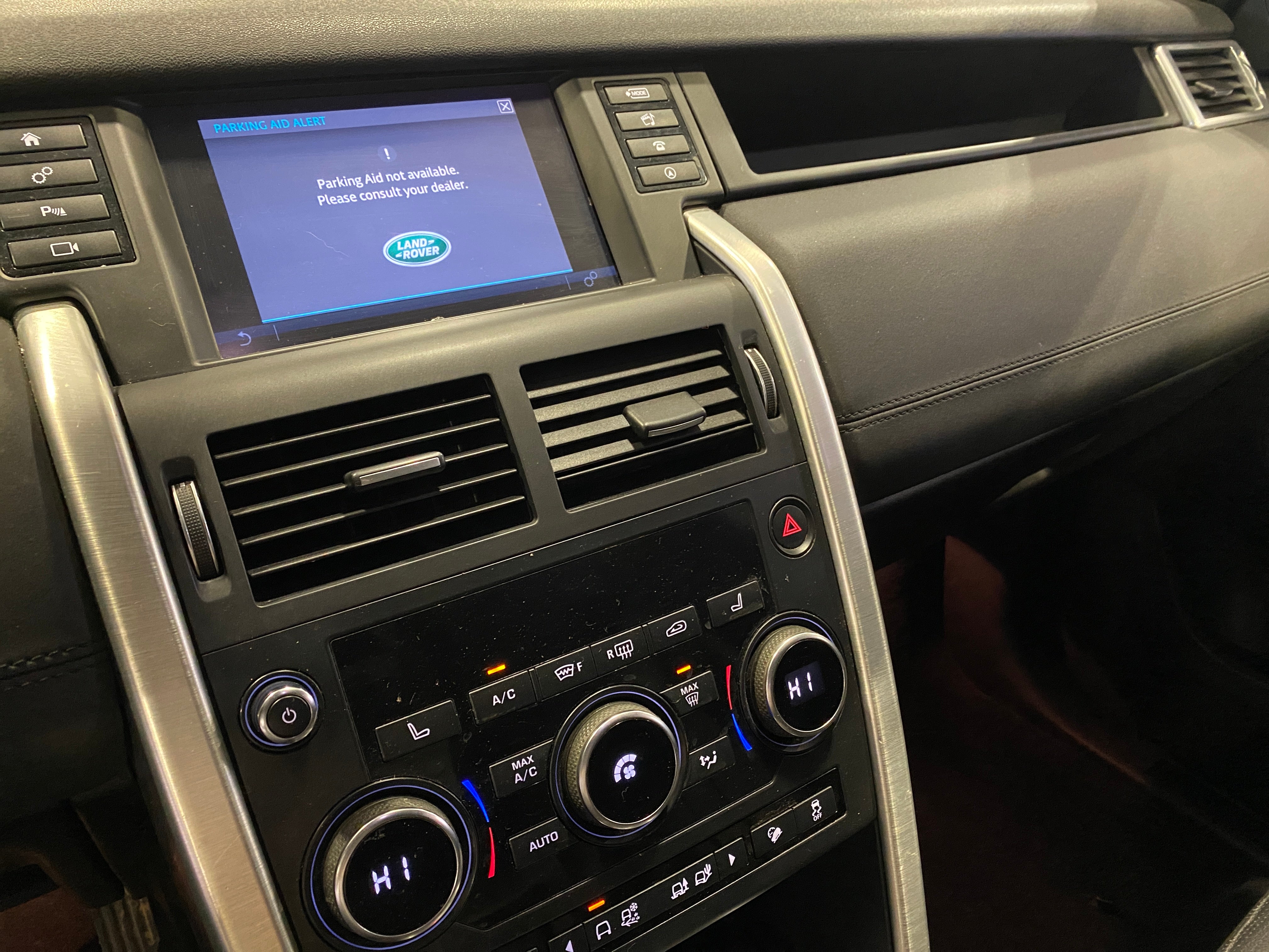 2018 Land Rover Discovery Sport HSE 3