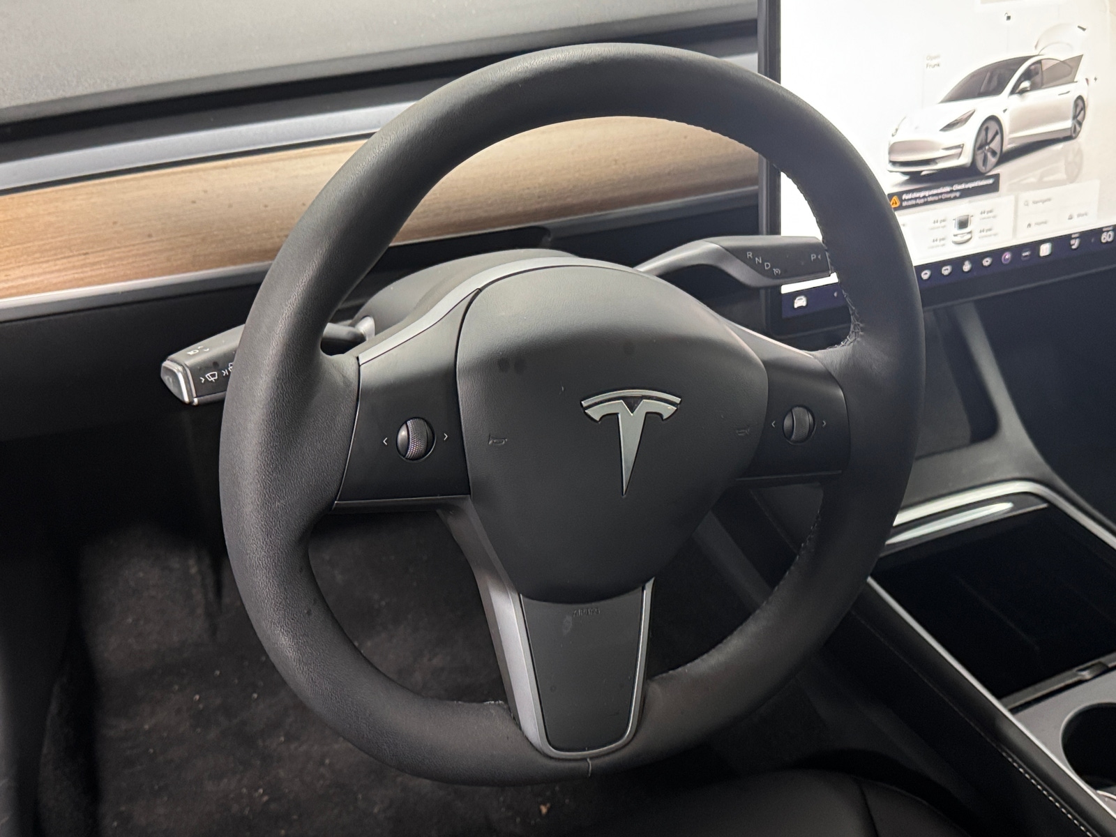 Thumbnail: 2022 Tesla Model 3 - 4